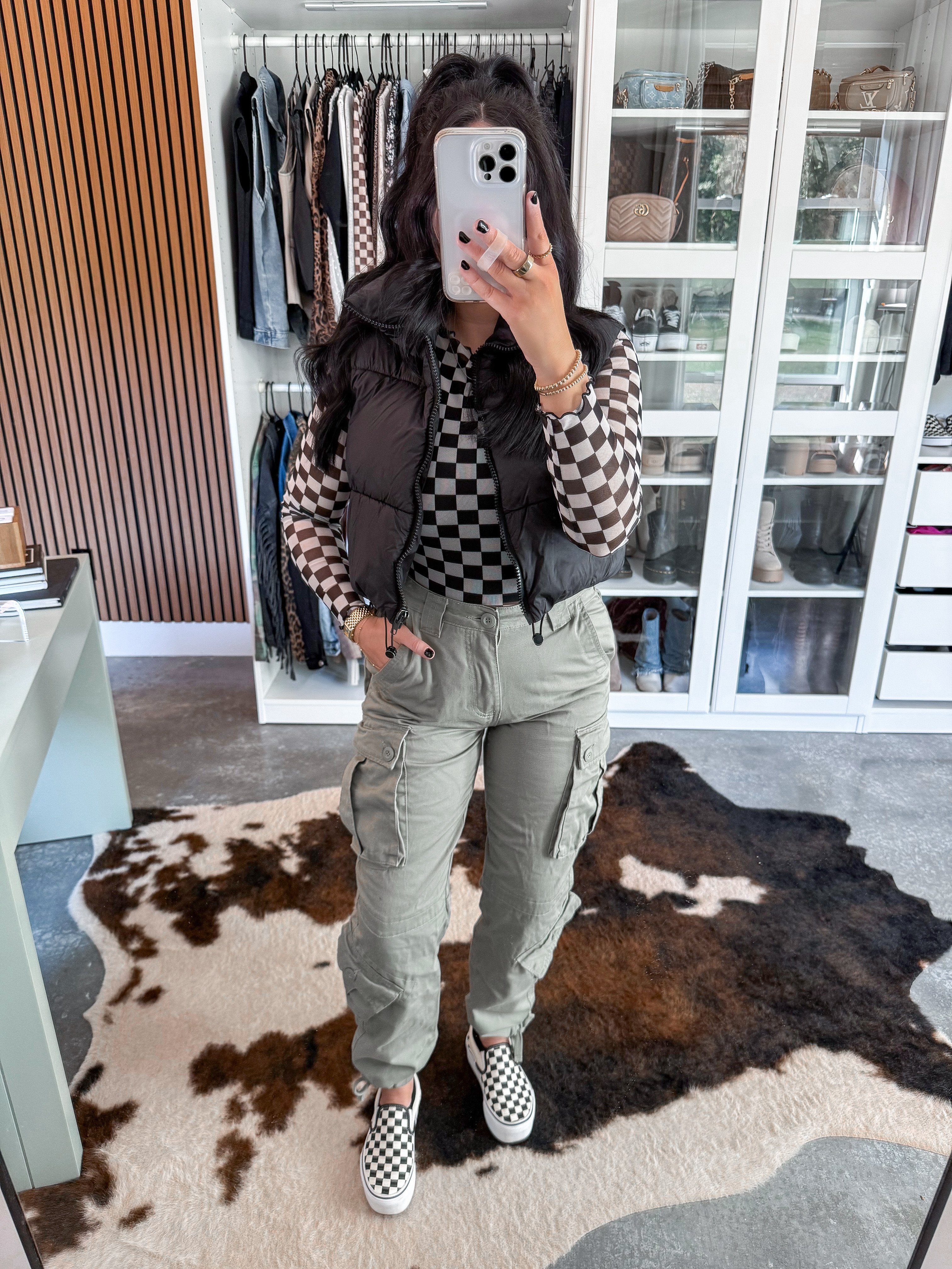 Low Effort Outfit 🖤

Checkered Top - small
Tank Top - xs
Puffer Vest - small
Pants - 28 (light green color)

Keeping it casual but edgy! Love this checkered top paired with these sage green cargo pants 👏🏼 Finished the look with this black cropped puffer vest & my platform checkered vans!.

 

 #LTKPetite #LTKFindsUnder50 #LTKFindsUnder100