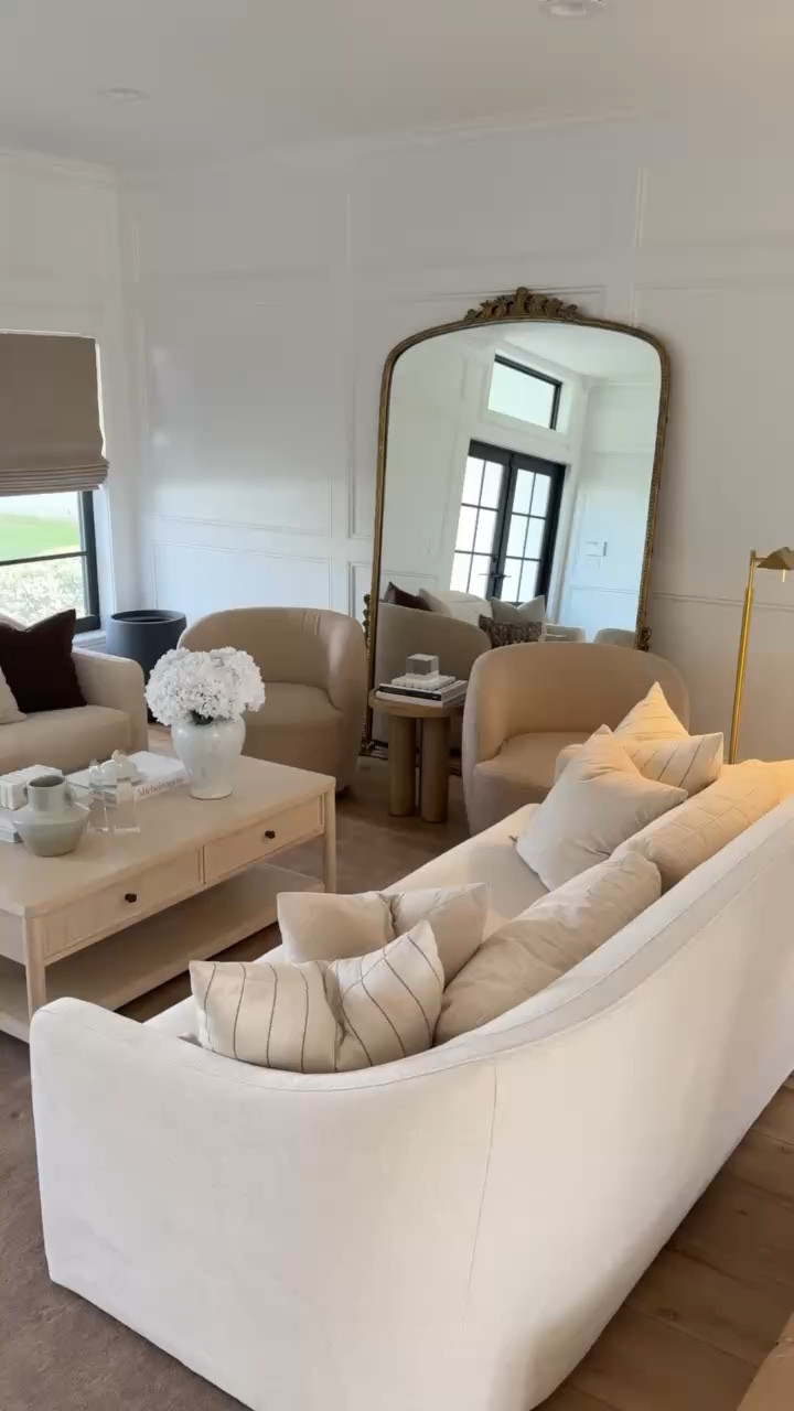 Get the Organic Modern Look 🛋️ (My Living Room Links)

#LTKhome #livingroom #livingroomdecor #amazonfinds #organicmodern #amazonhome #cozyhome #ltkit

#LTKHome #LTKdayinmylife #LTKFestival