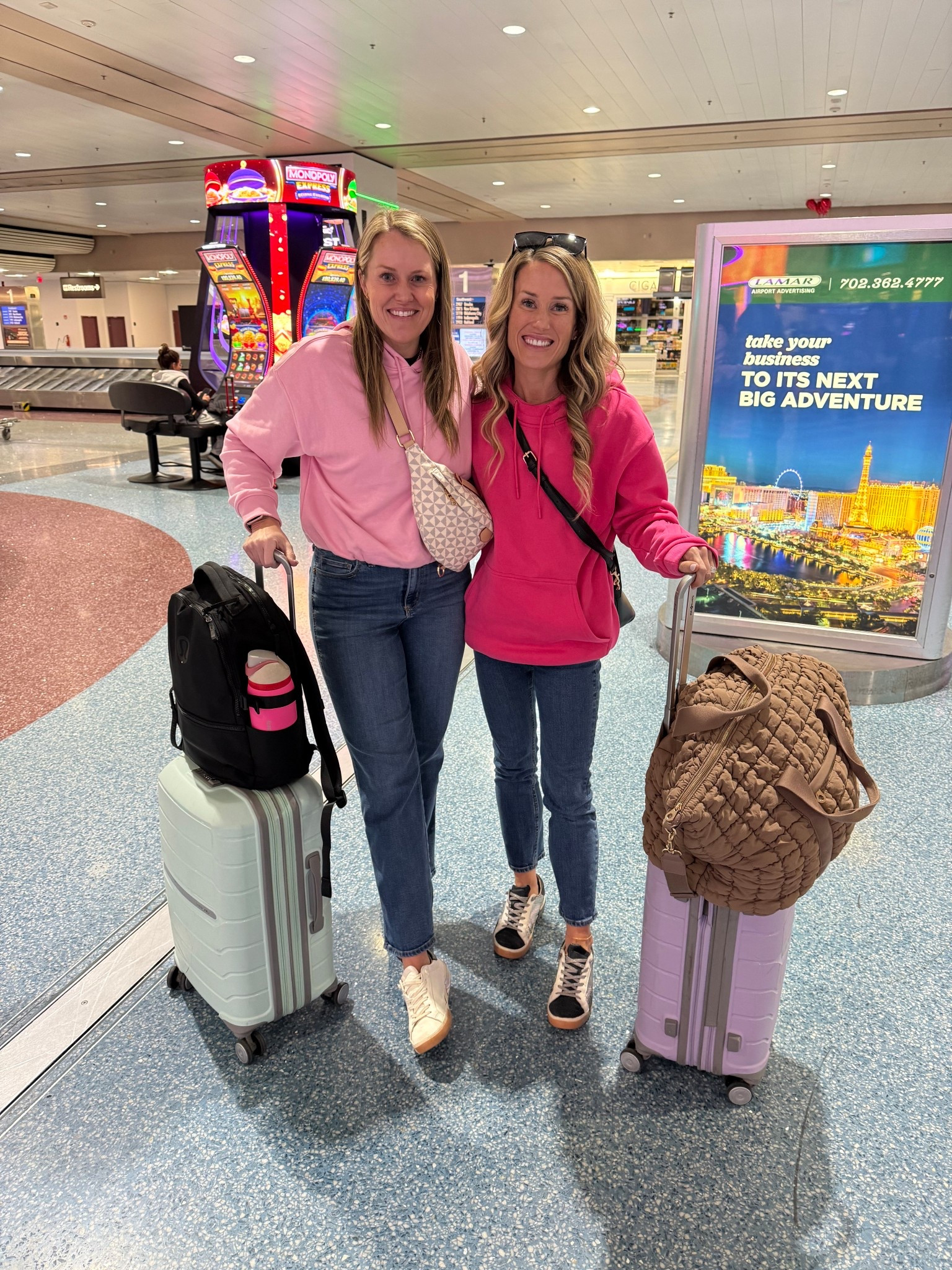 Vegas travel looks 


#LTKTravel #LTKdayinmylife #LTKmomlife