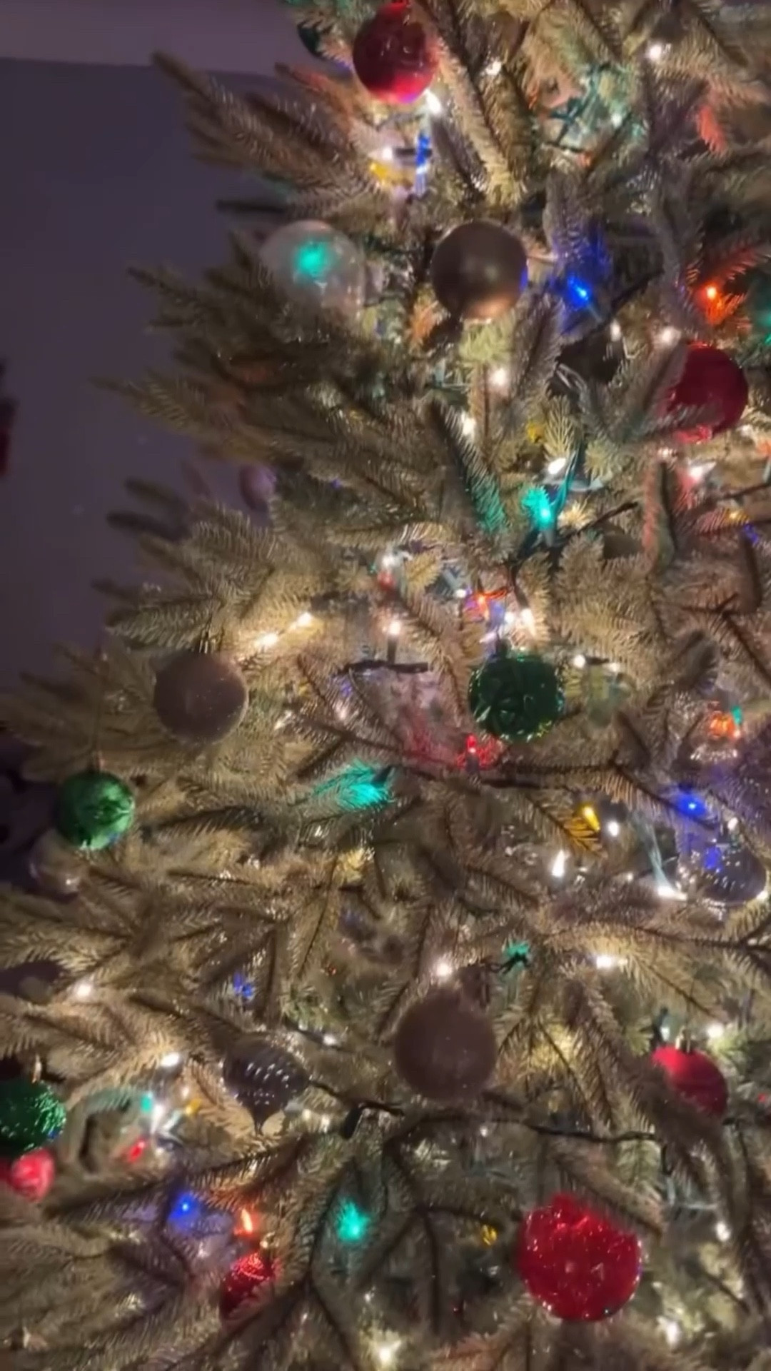 Balsam hill/ Christmas tree/ beautiful/ realistic/ great quality/ artificial tree
#love #christmas #tree #christmastree #decorating #family #fun #colorful #magical #santa #santaclaus #happy #myworld #boymom #boydad

#LTKSeasonal #LTKHoliday #LTKHome