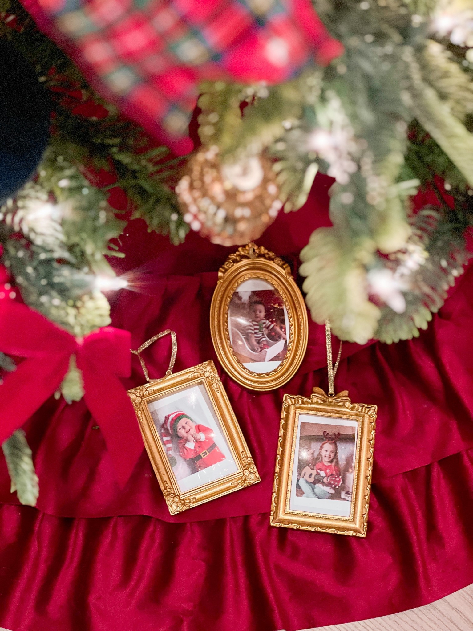 Vintage frame ornaments on sale for only $3!! 

#LTKCyberWeek #LTKHoliday #LTKHome