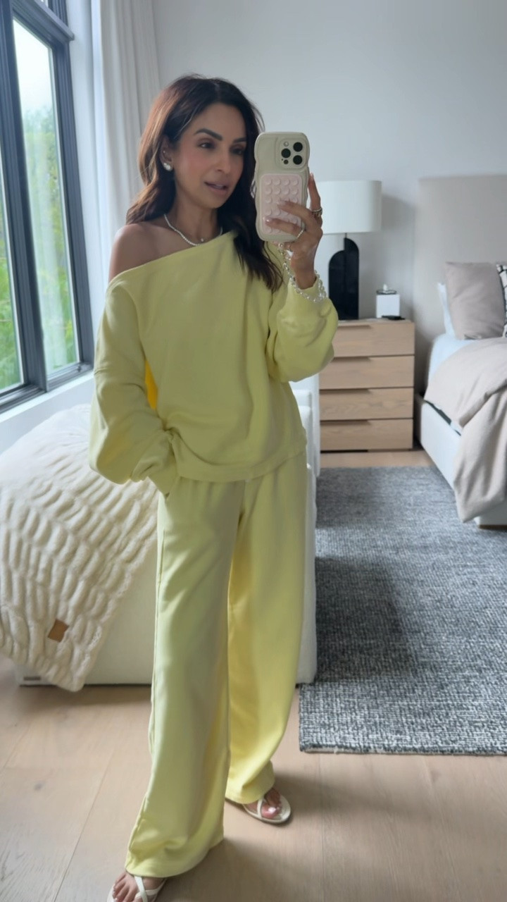 @abercrombie yellow lounge set! Super soft and comfortable, and I love this color! On sale now.

#LTKootd #LTKSeasonal #LTKSaleAlert
