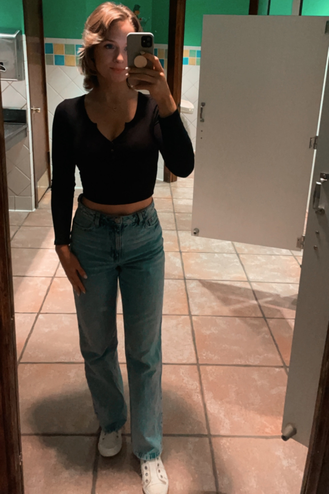 Fall outfit
Wide leg jeans


#LTKstyletip #LTKshoecrush #LTKSeasonal