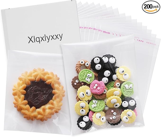 200 Pcs 4x6 Self Sealing Cellophane Bags, 4 x 6 inches Clear Cookie Bags with Seal, Small Reseala... | Amazon (US)