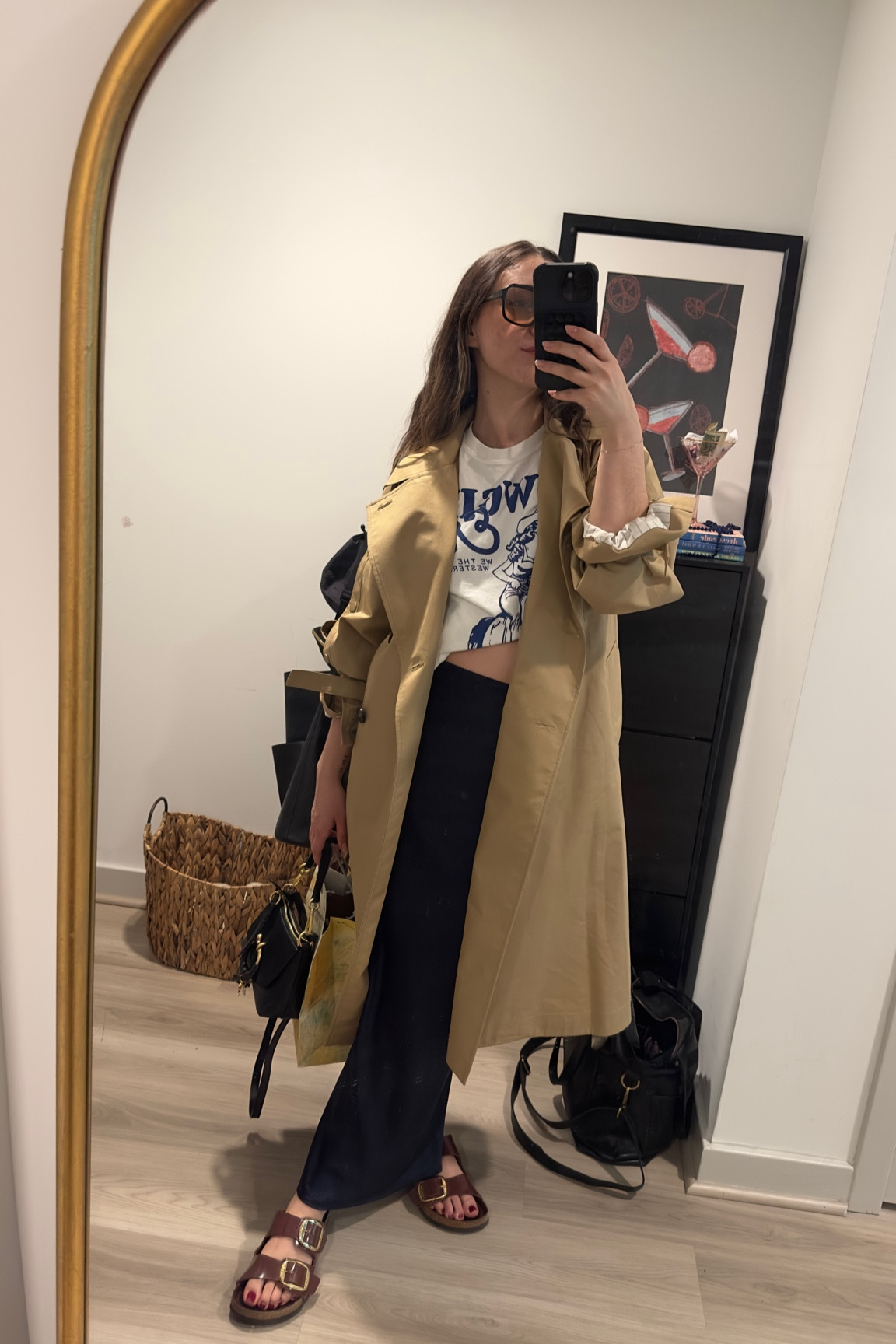 Trench coat 🤍🤍