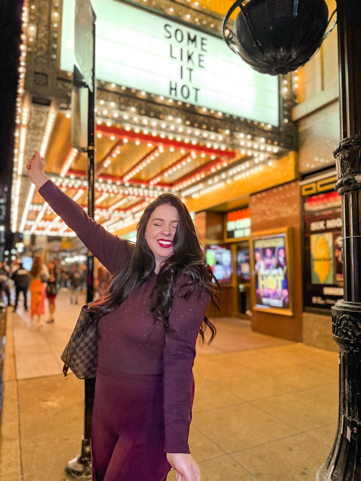 This ribbed long sleeve & these dress pants that are SWEATS are my new obsession! So cute, comfy, and can be dressed up!? SOLD in every color! 

#LTKMidsize #LTKStyleTip #LTKFindsUnder50