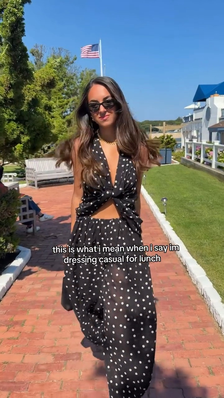 this is pretty casual if you ask me !!! new @Revolve .losangeles outfit #casualoutfits #casualstyleinspo #casualfashion

#LTKootd #LTKSeasonal