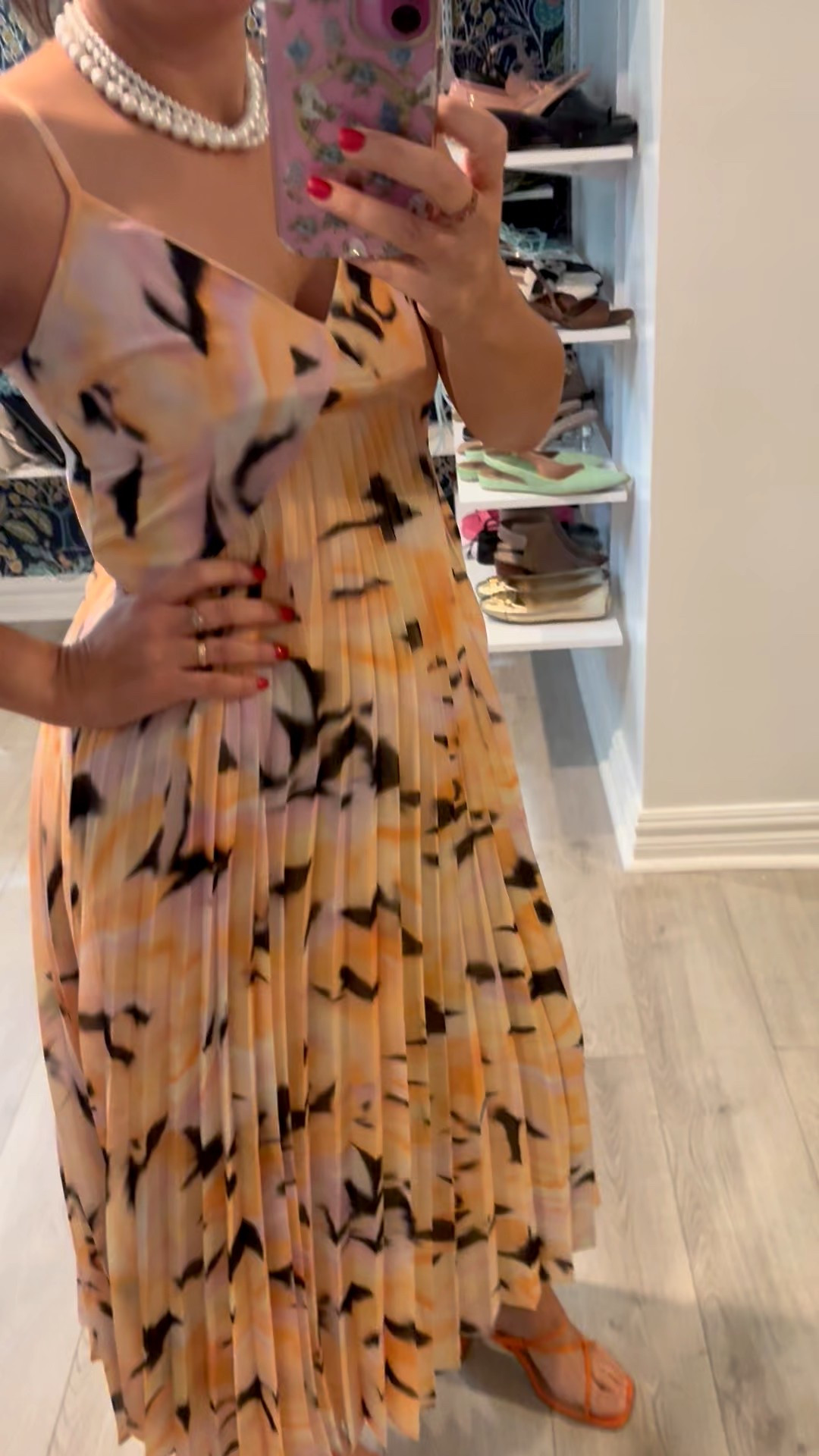 A beautiful pleated dress

#LTKParties #LTKStyleTip
