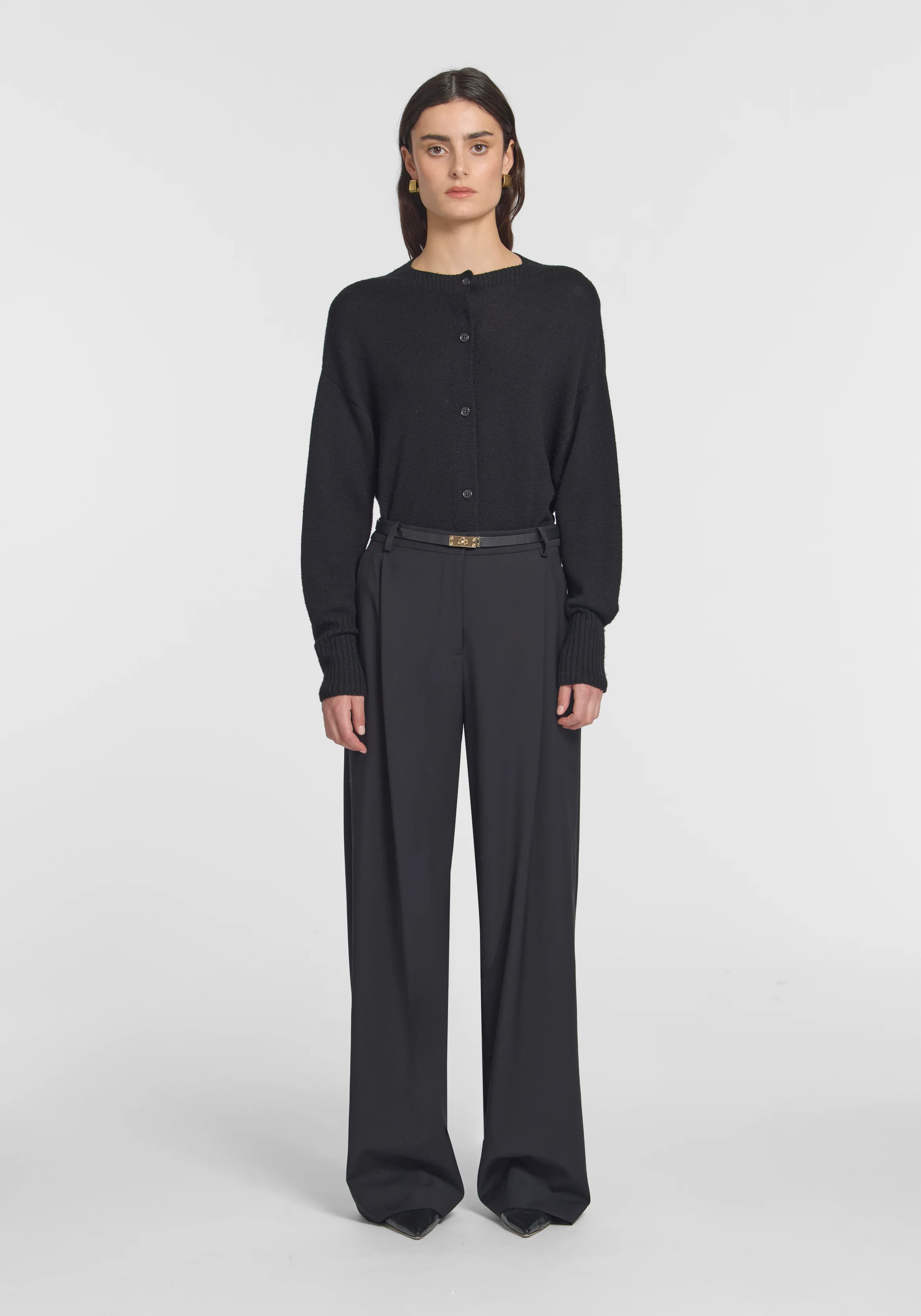 HART MERINO CARDIGAN IN BLACK | KNITWEAR | VIKTORIA & WOODS | Viktoria & Woods