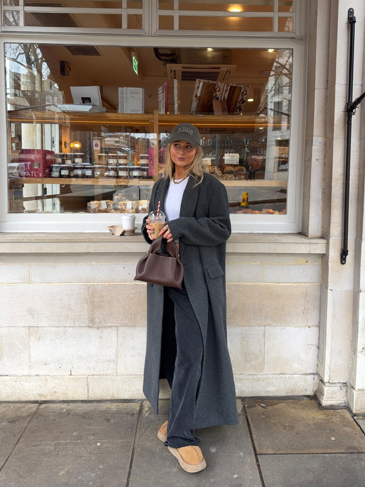 an outfit I love to repeat💚🫶🏼 also got a new cap & I love it xx 

#LTKstyletip #LTKspring #LTKjeans