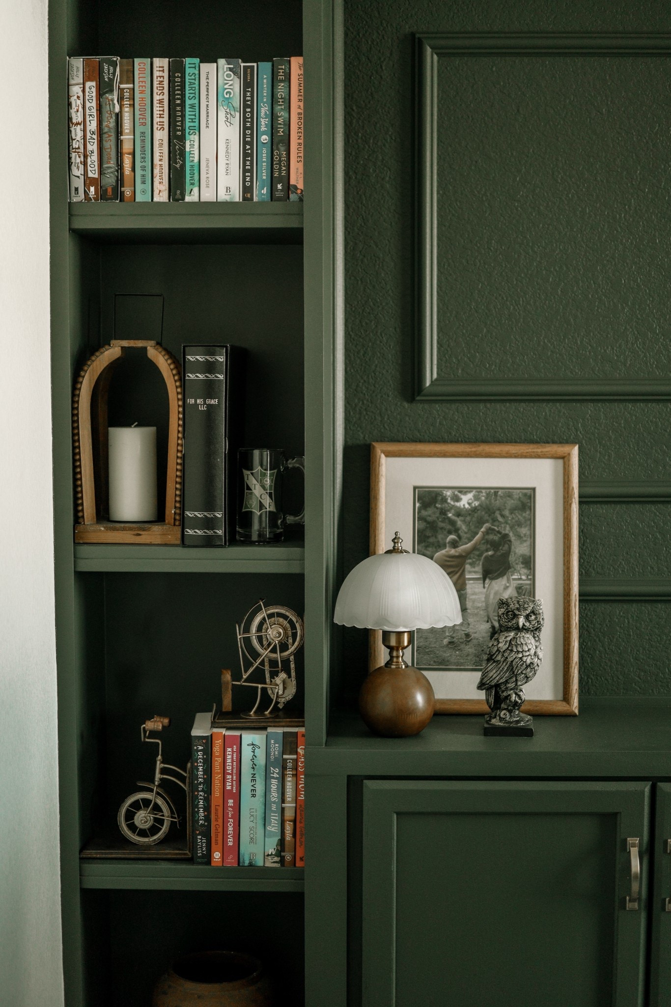 Cozy corners in my office. I love the touch that this vintage style lamp gives. Such a warm and cozy Amazon find. #homedecor #lamp #vintage

#LTKdayinmylife #LTKHome