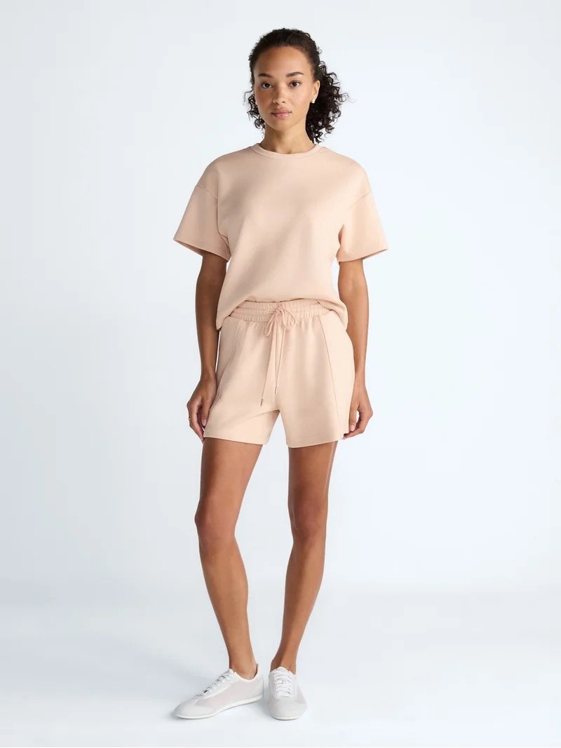 Scoop Women's and Women's Plus Scubaknit Seamed Shorts, 4.5'' Inseam, Sizes XS-4X | Walmart (US)