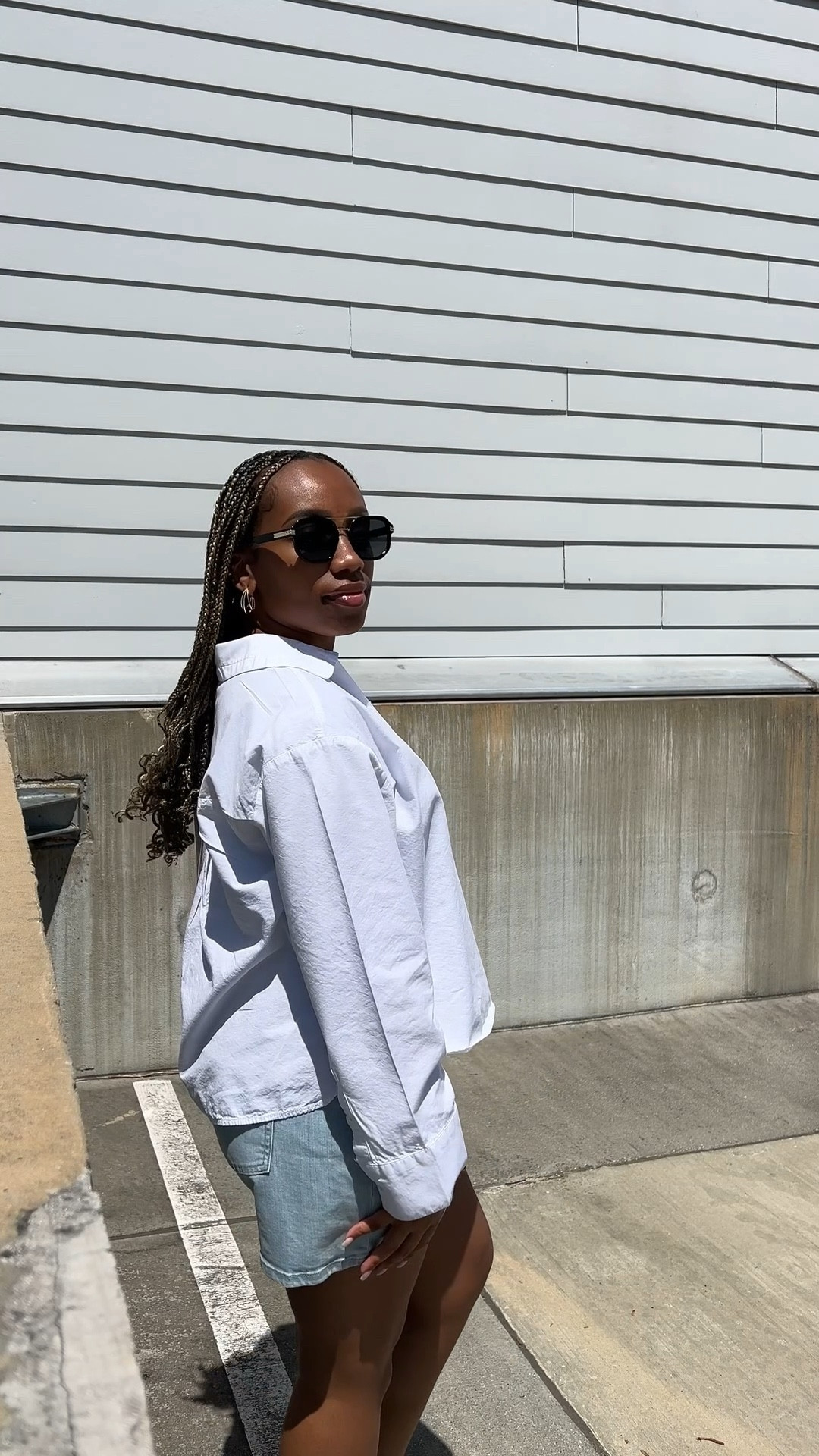 Day 27 🖤 ootd inspo | wearing a M in the shorts 

Spanx denim shorts 5”, light wash jean shorts, white collared pullover shirt

#LTKStyleTip #LTKFindsUnder100