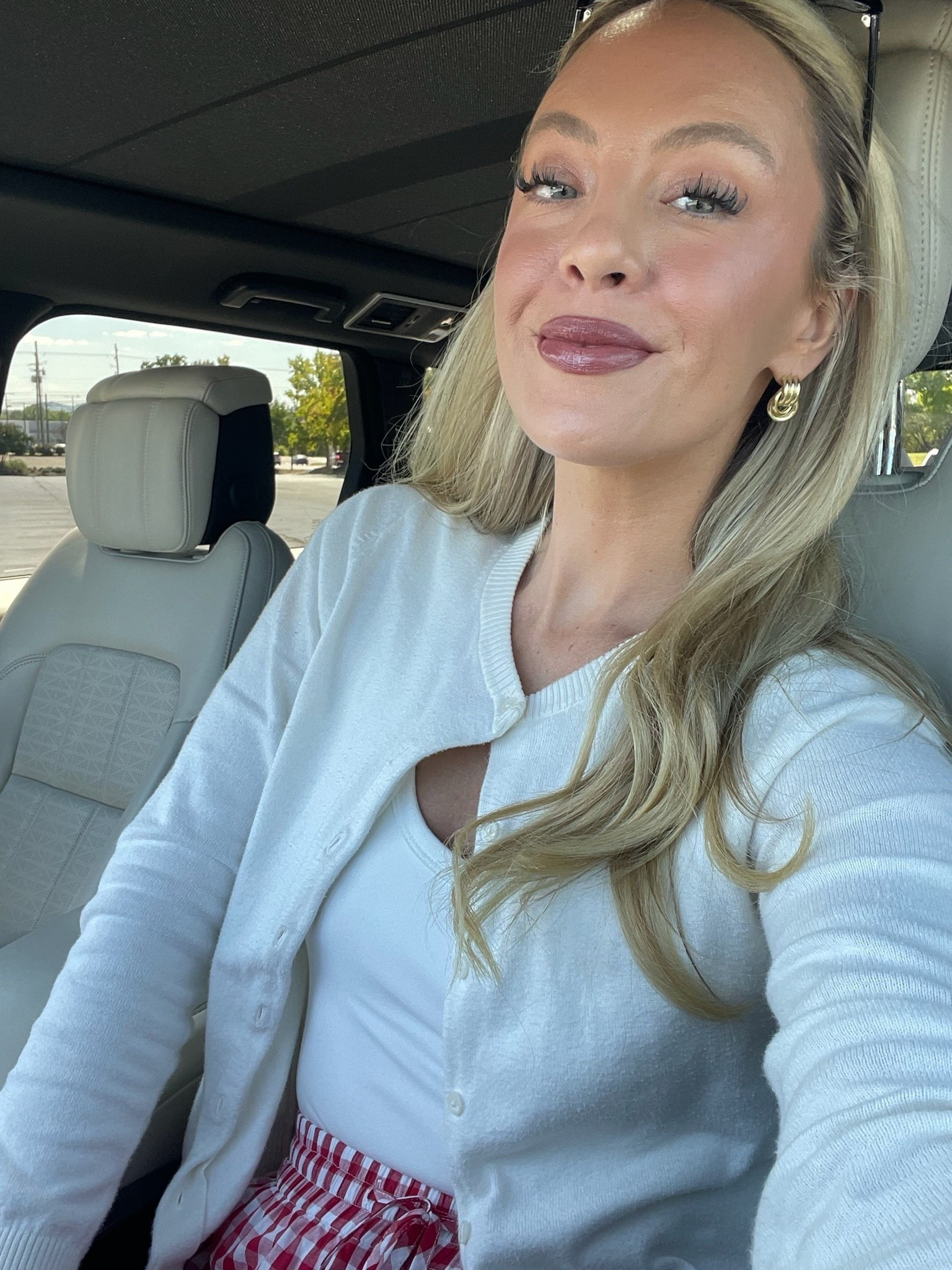 My fall makeup favorites 🤍 wearing shade “cork” in the lip liner and “cream is your coffee” in the lipstick!

Save on Dibs with code TAYLORLOVE

#LTKgrwm #LTKSeasonal #LTKBeauty