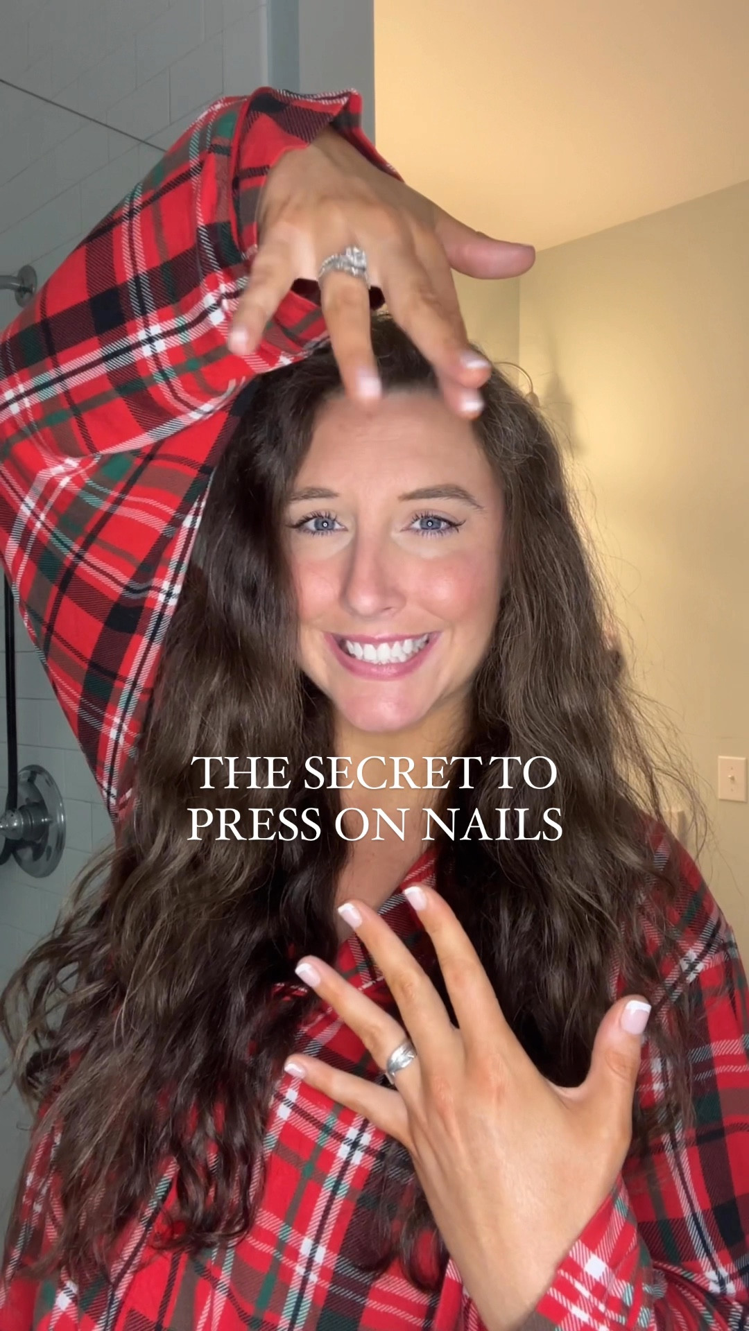 On-the-go mom nail hack 💅🏼

#LTKBeauty #LTKSeasonal