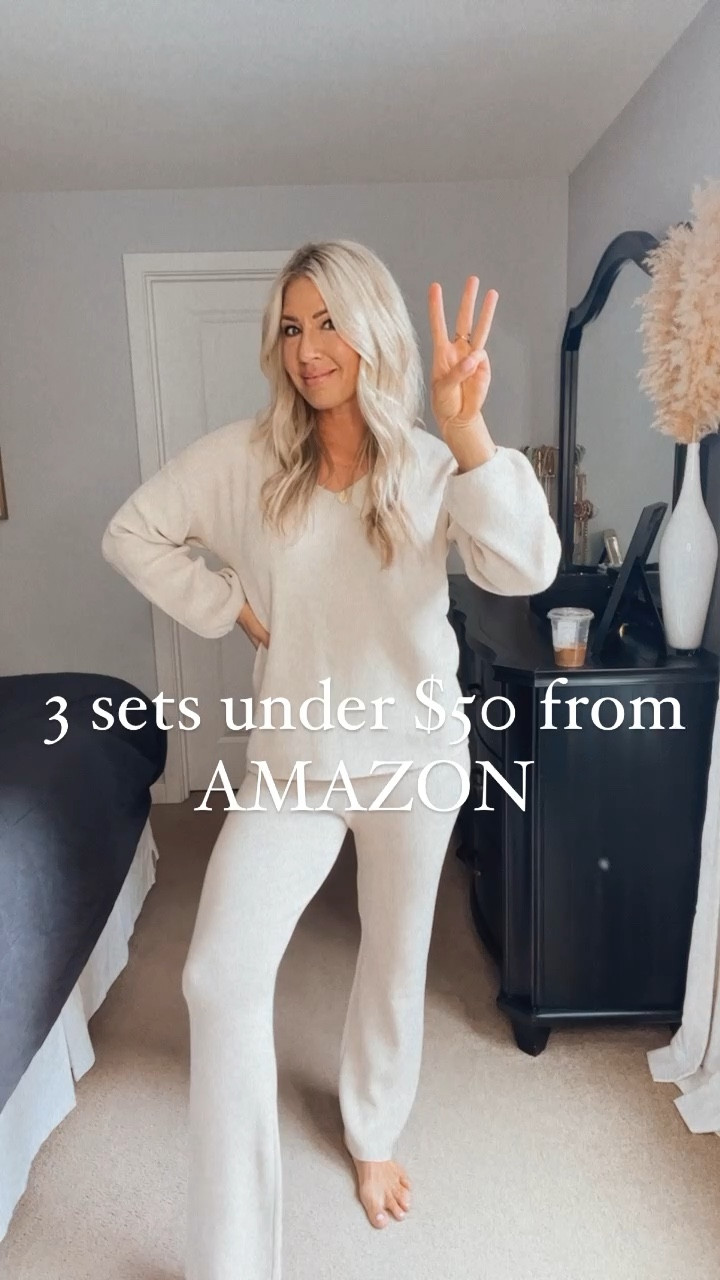 Amazon sets under $50 
Sandals 
Backpack under $50 that’s perfect for travel!! 

#LTKunder50 #LTKstyletip #LTKtravel
