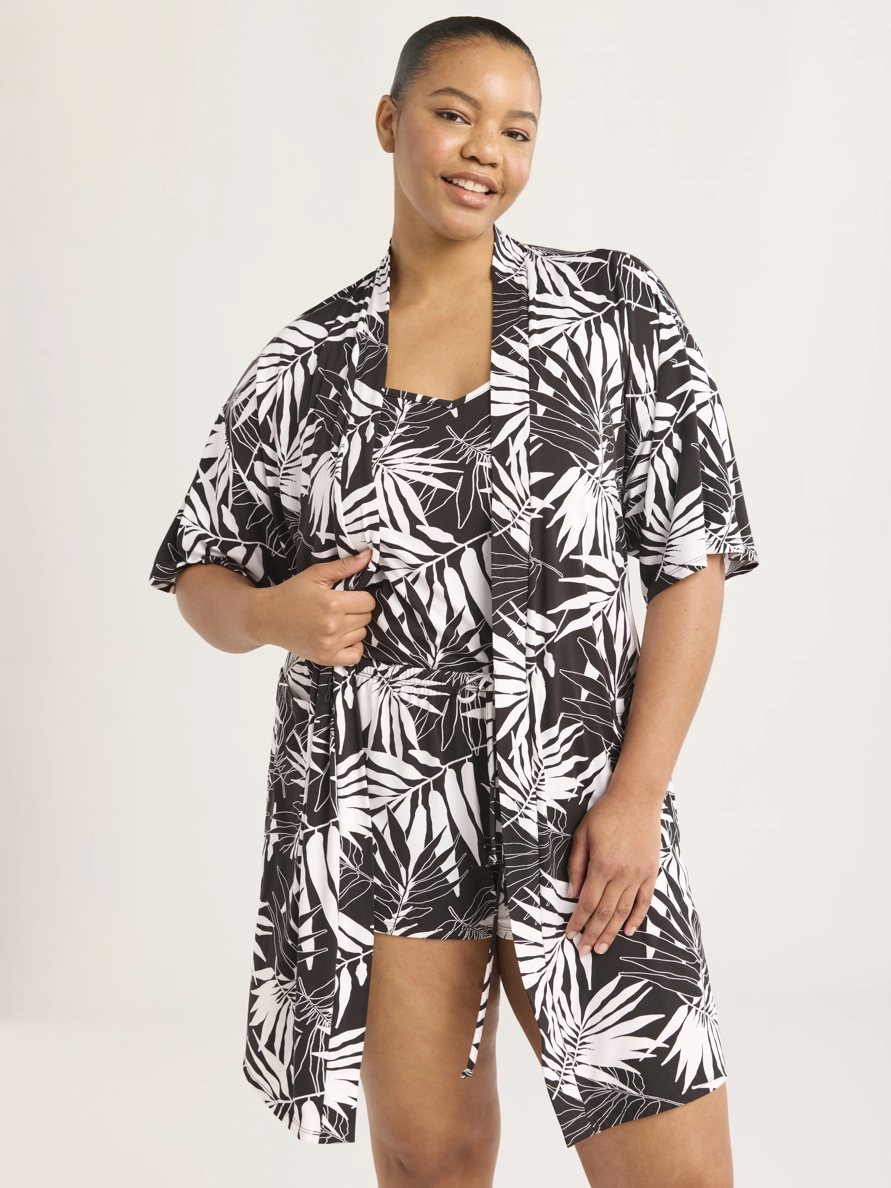 Joyspun Women’s Cami, Shorts, and Robe Travel Pajama Set, 3-Piece, Sizes S-3X | Walmart (US)