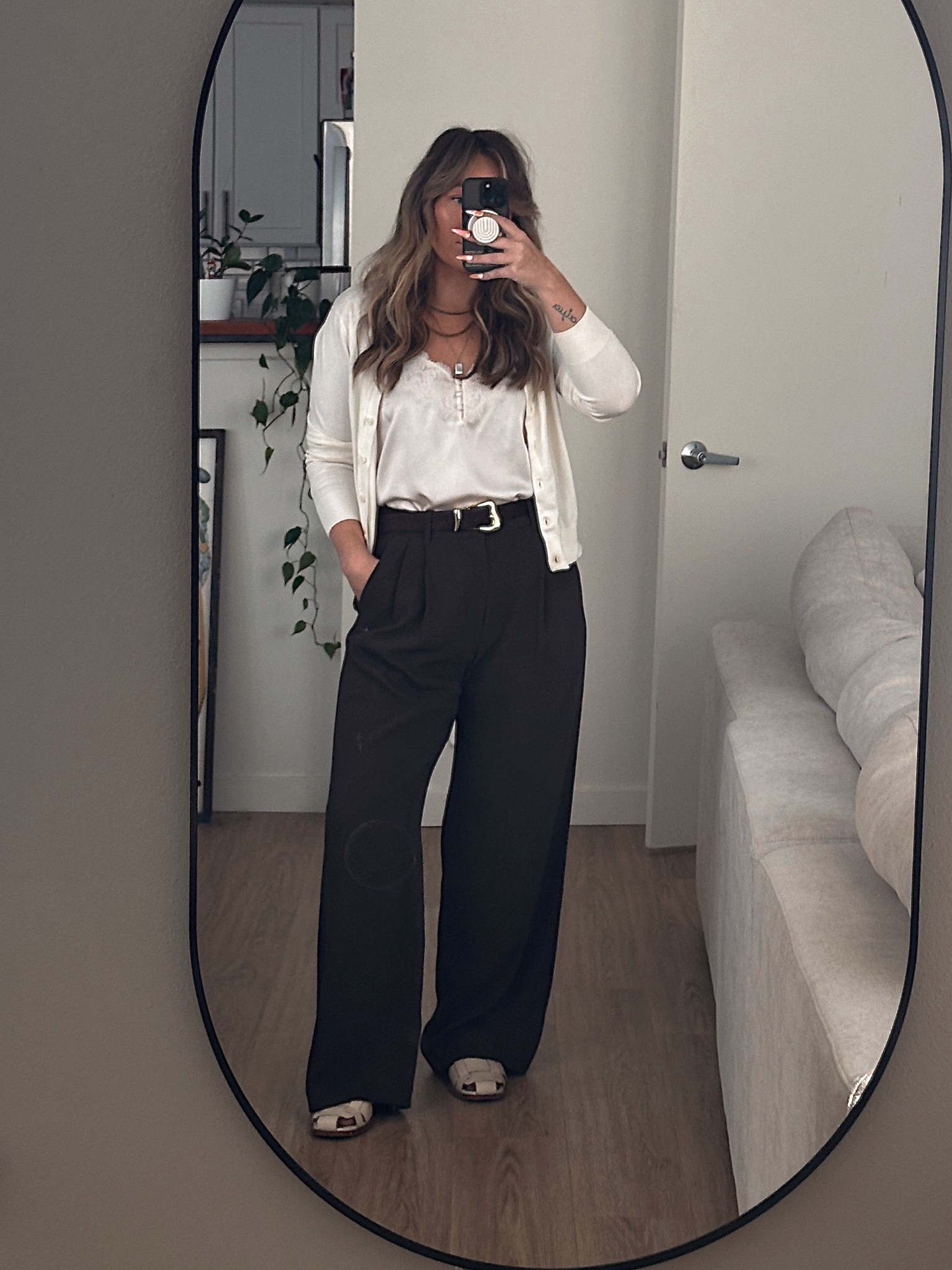 top - abercrombie 
sweater - h&m
belt - amazon
pants - gap
shoes - sam edelman

#LTKFindsUnder50 #LTKWorkwear #LTKPetite