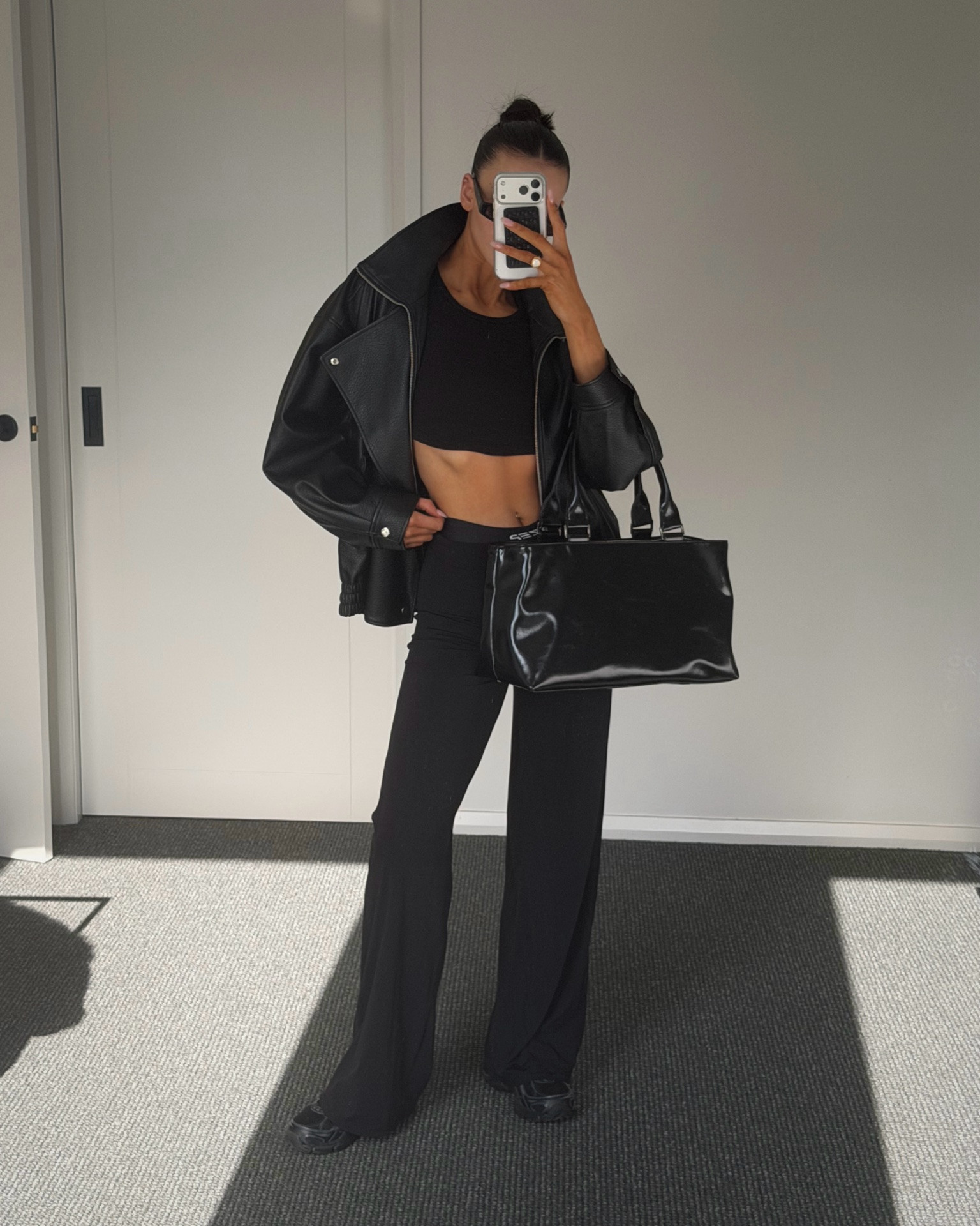 When I try and do sporty!! All black activewear #activewear #blackactivewear #sporty

#LTKaustralia #LTKfitness