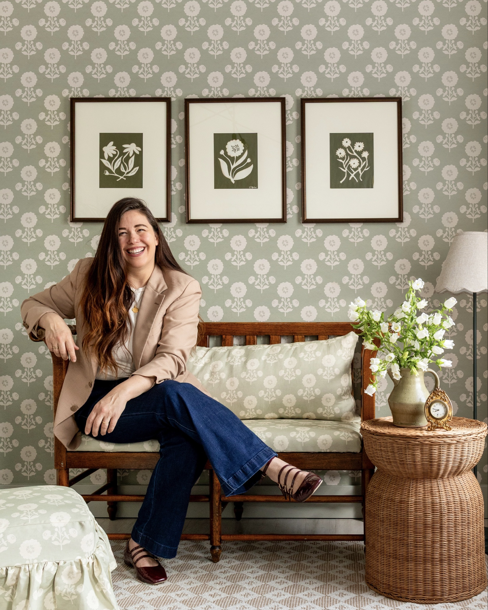 My Spring Wallpaper Collection with Chasing Paper!! Excited to see you fill your walls with these fun florals! See the new prints below, more colors on ChasingPaper.com 🌼

#LTKHome