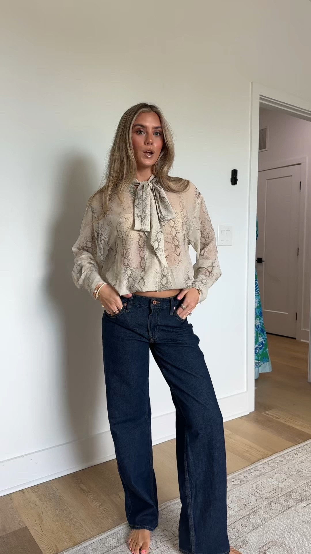 Gap size 24 low rise Jeans. A vintage-inspired fit with an effortless slouch.

Fit: A full-length loose jean that's fitted on the waist & relaxed all the way down.
Fabric: 99% Organic Cotton, 1% Stretch.
Stretch: Low Stretch Jeans. Authentic denim with a soft & easy lived-in feel.​
Rise: Low Rise Jeans.
Look: A classic, loose jean in a dark blue indigo wash.
Details: Zip fly & five-pocket styling.

#LTKootd #LTKSaleAlert #LTKSeasonal