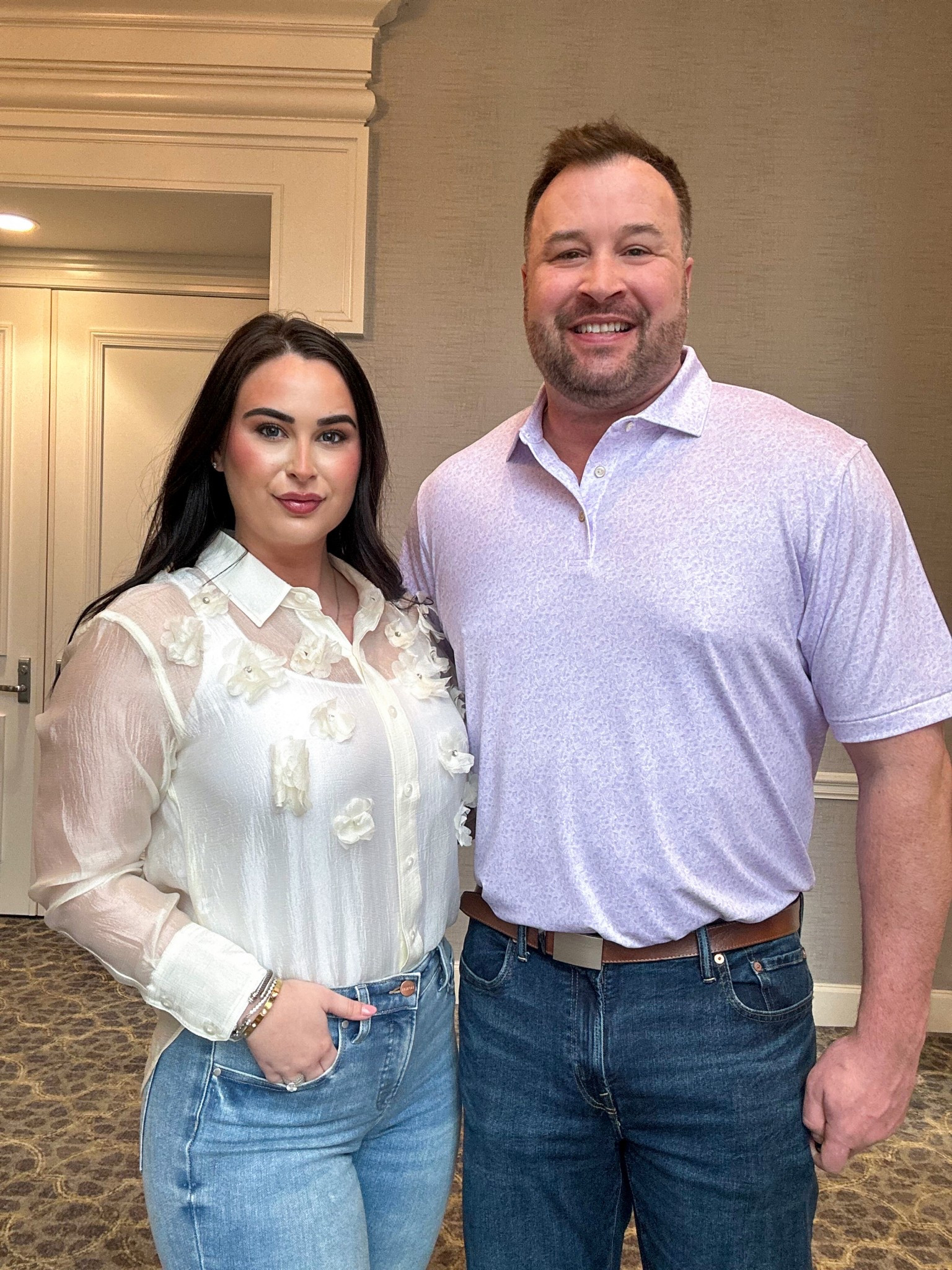 Dinner outfit, date night outfit, floral blouse, floral top, peter Millar, polo, denim  
