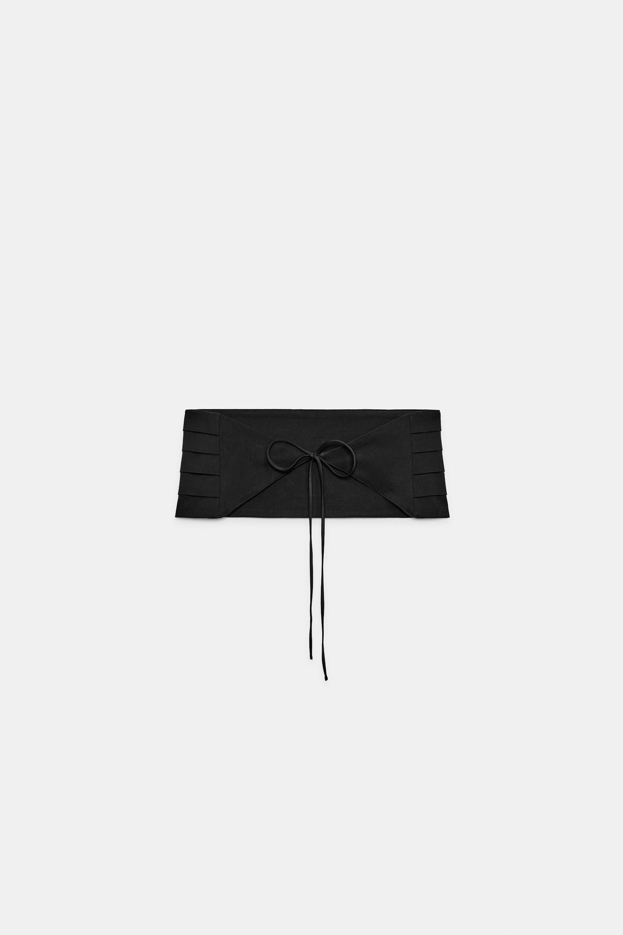 Sash-style belt measuring 16 cm wide, crafted from a viscose blend. Features pleated fabric detai... | Zara Canada