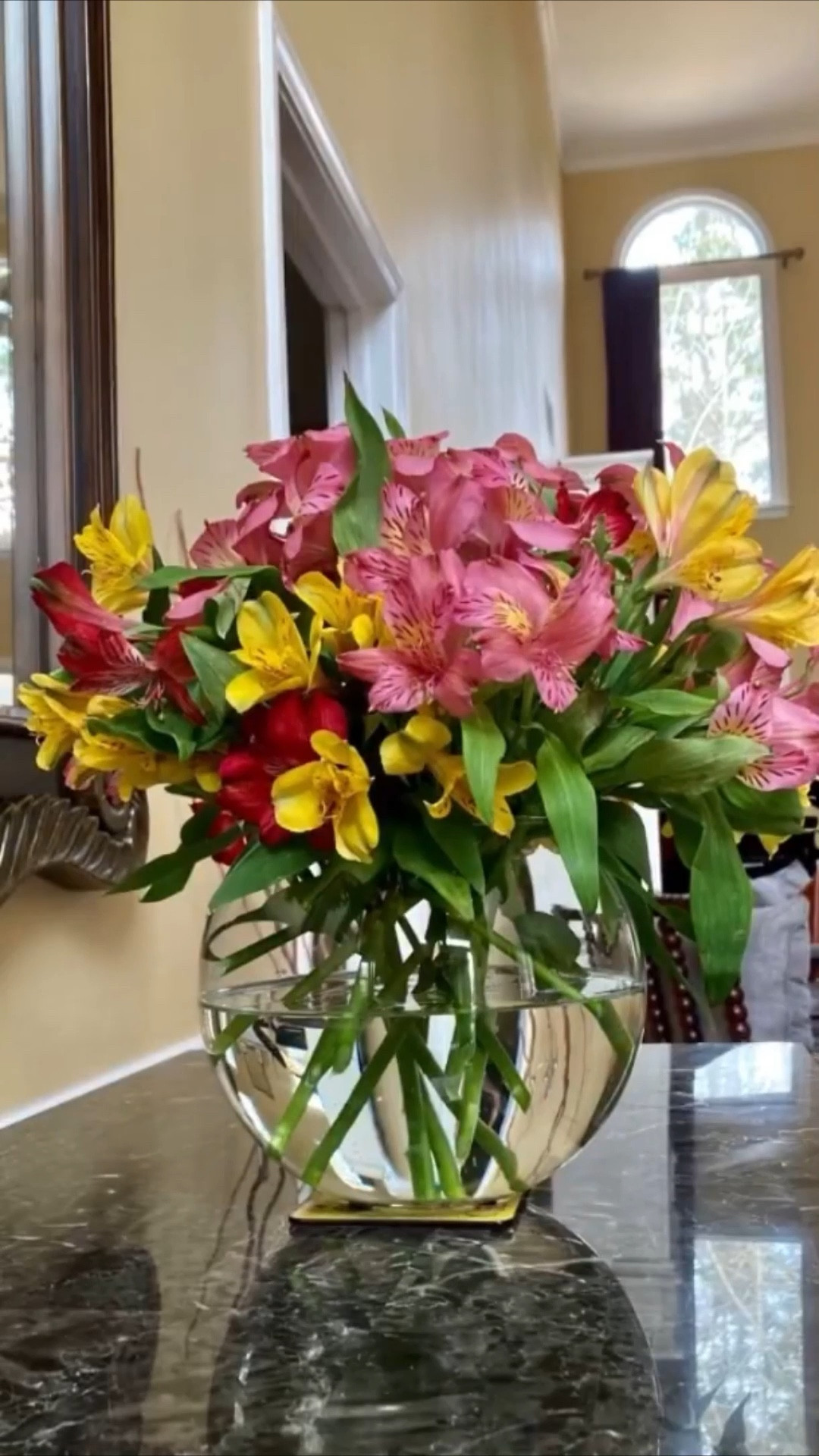 My wonderful husband surprised me with my favorite flowers — Alstroemeria! They’re so vibrant and last such a long time!

#flowerarrangement

#LTKStyleTip #LTKHome #LTKParties