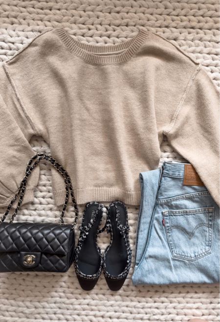 Spring outfit 
Levi’s 
Spring 
Cropped sweater
Chanel bag 


#LTKSeasonal #LTKfindsunder50 #LTKshoecrush