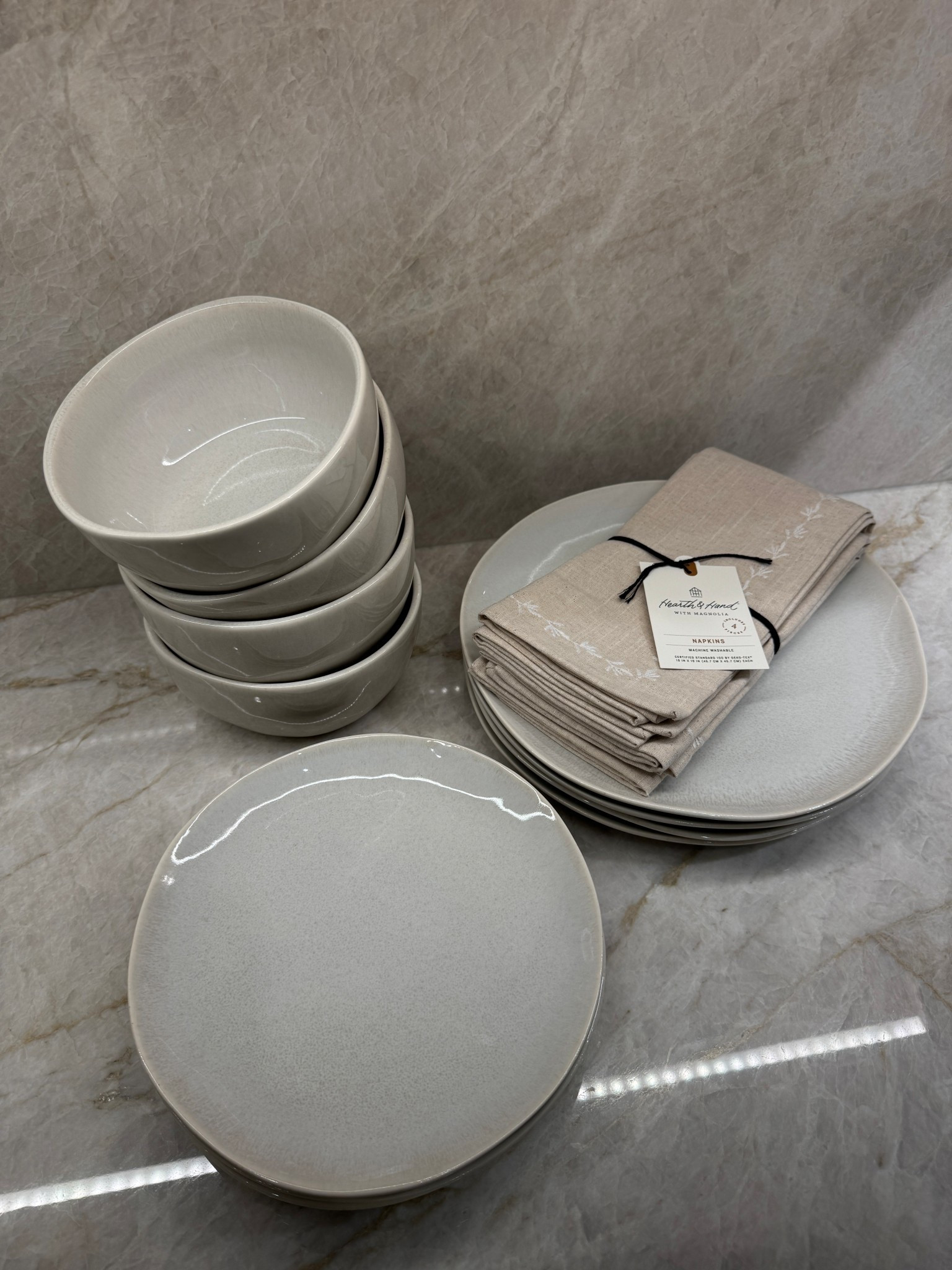 New dinner plates 

#LTKFindsUnder100 #LTKHome