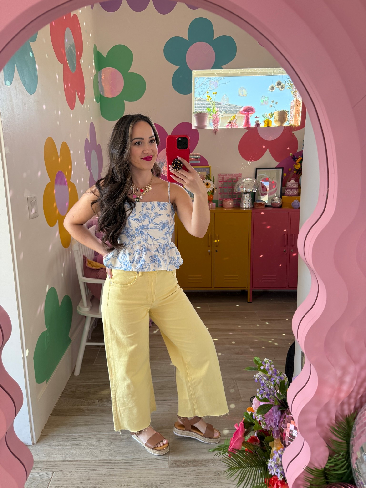Obsessed with these butter yellow wide leg jeans from Gap. The peplum top is from Target (I altered it to be shorter by about 2” since I'm a shortie).


#LTKPetite #LTKSeasonal #LTKFindsUnder100