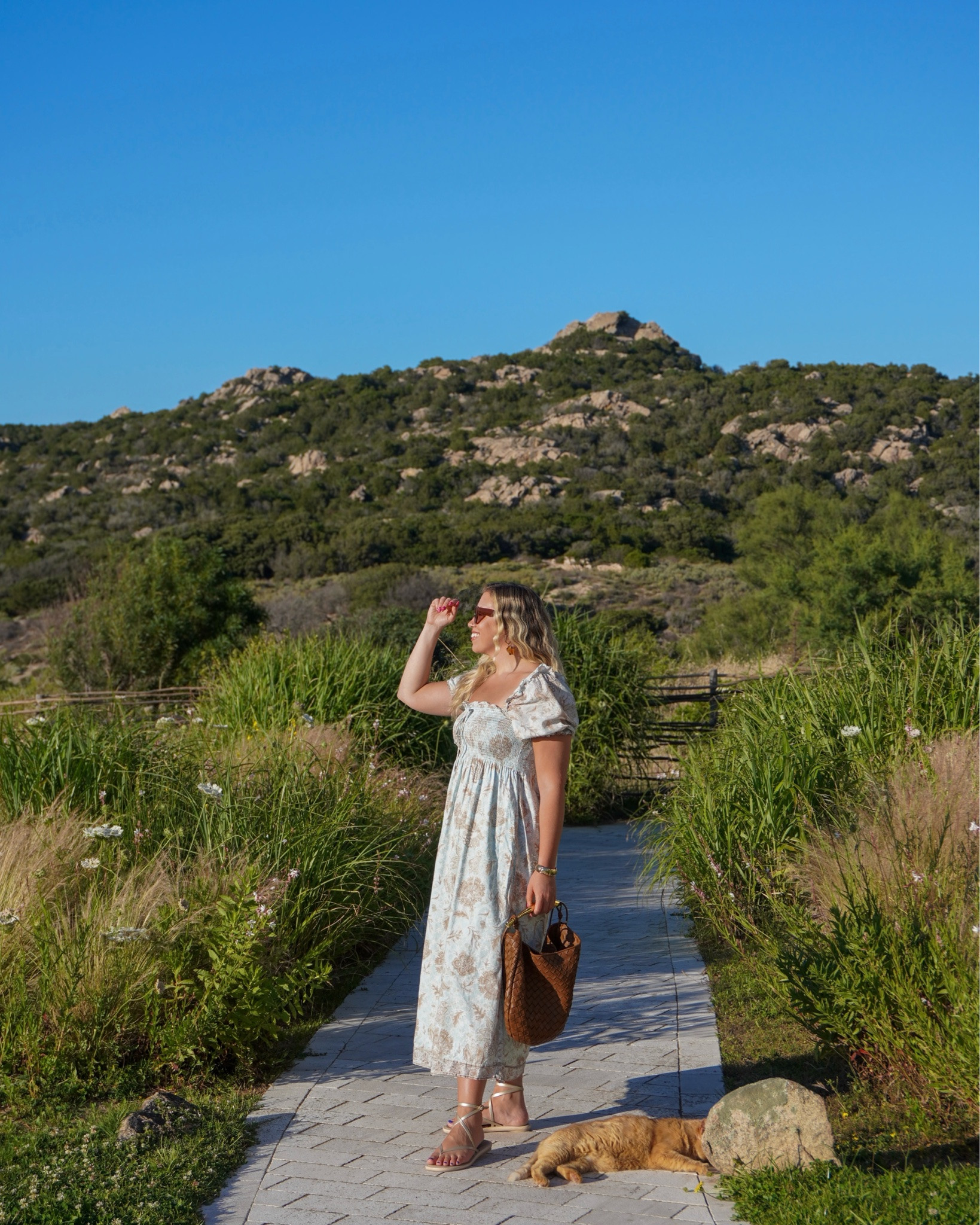 Summer dresses, teacher outfits, summer dresses over 40. Wearing a medium.

#LTKootd #LTKSeasonal #LTKMidsize