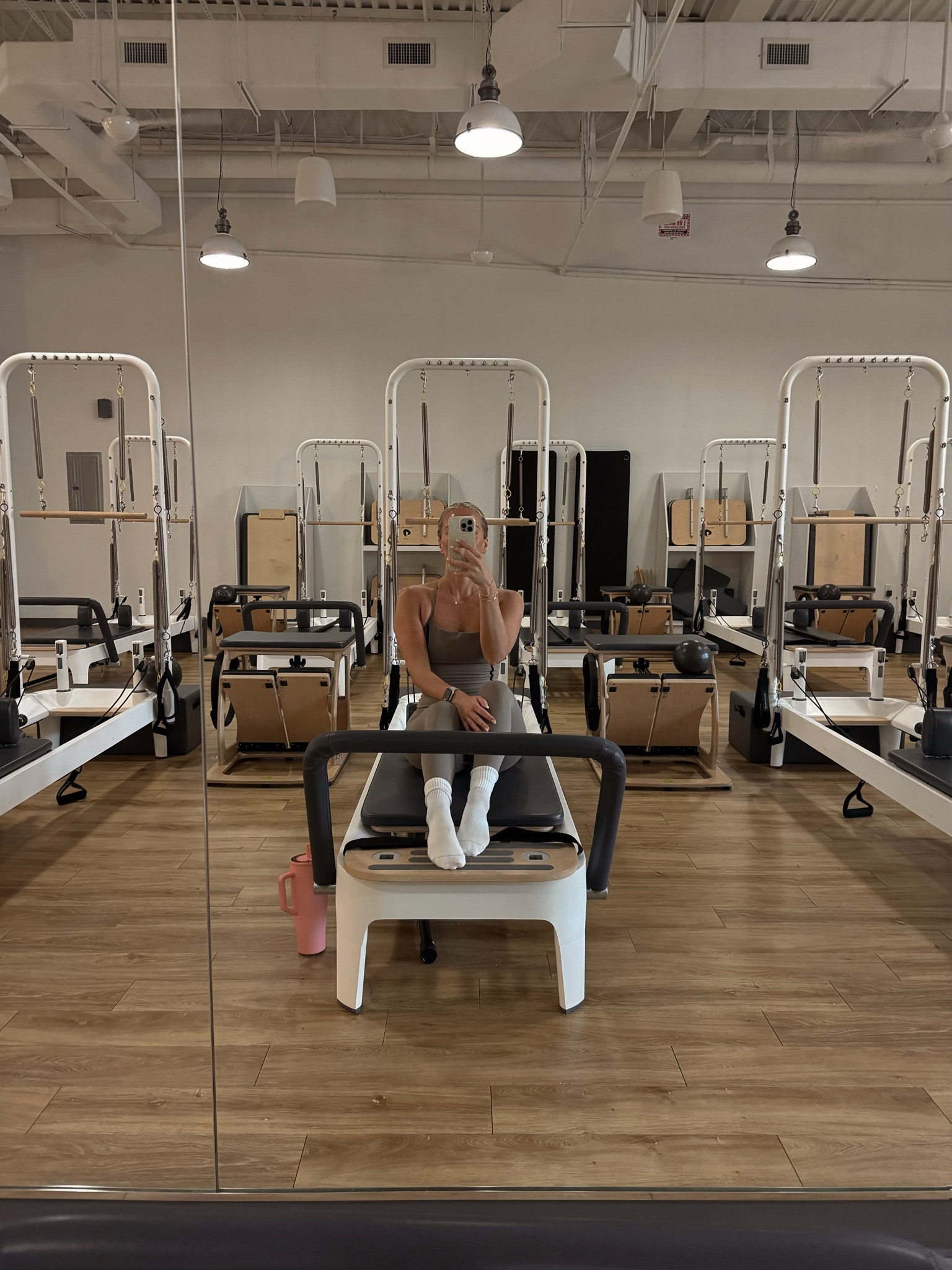 Pilates fit 🤎

Linked similar!

Workout, active, yoga, Pilates, stretching, gym outfit, athleisure 

#LTKFitness #LTKActive #LTKStyleTip