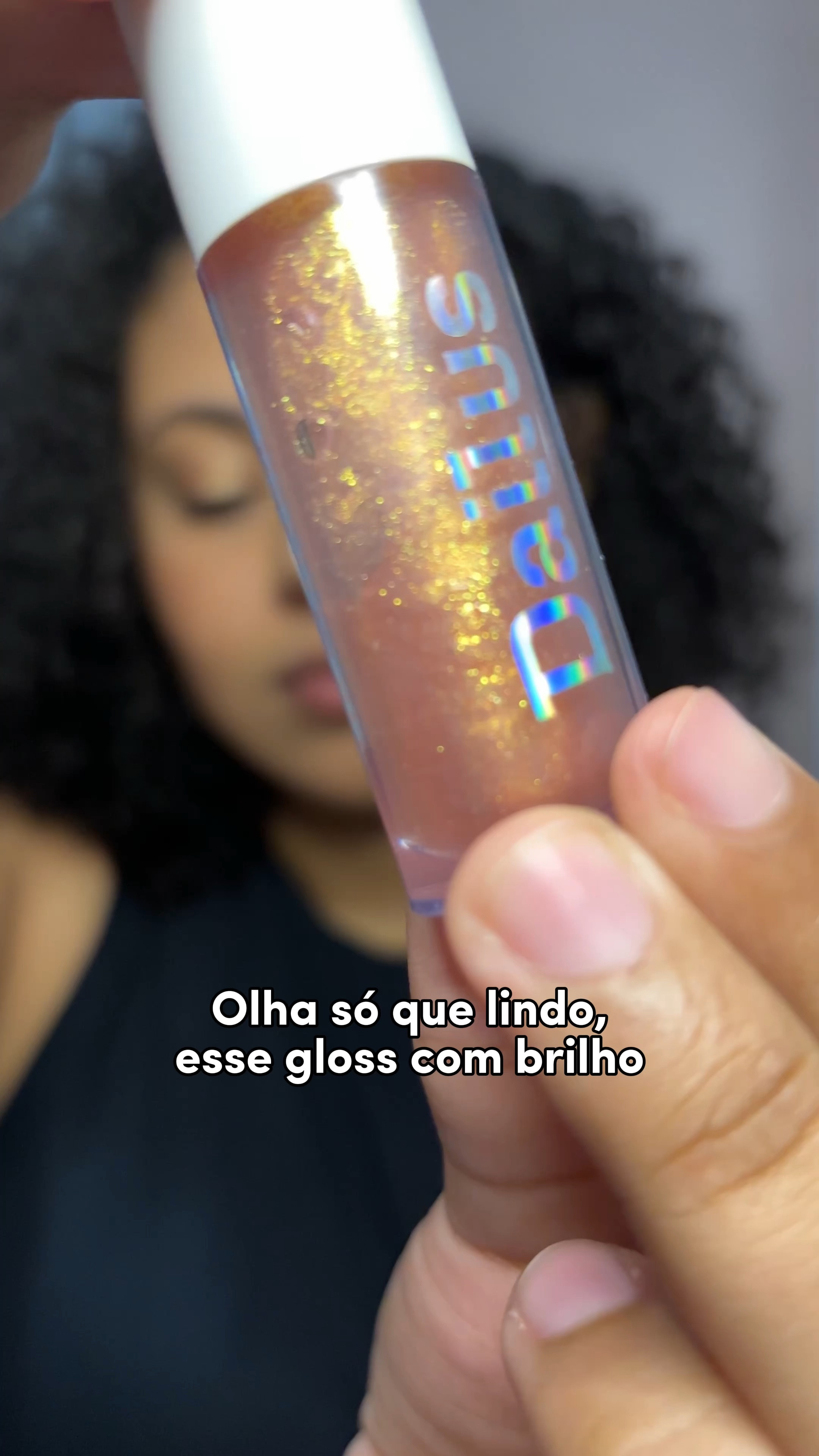 5 DIAS 5 GLOSSES 4/5: Lip Glitter da Dailus ✨

#LTKbeauty #LTKbrasil