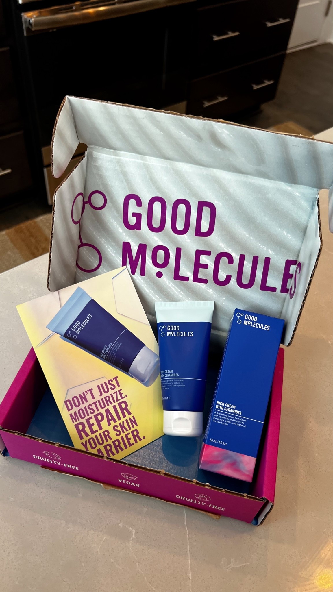 Good Molecules Rich Cream with Ceramides is a daily facial moisturizer that soothes dryness, calms redness, and supports the skin barrier. The product is designed to provide deep, lasting hydration and is suitable for all skin types, including dry and sensitive skin. 

#LTKselfcare #LTKBeauty #LTKmorningroutine