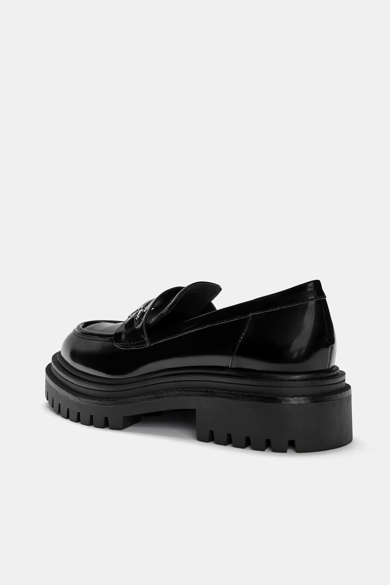 Mokassins mit Schnalle | PULL and BEAR DE