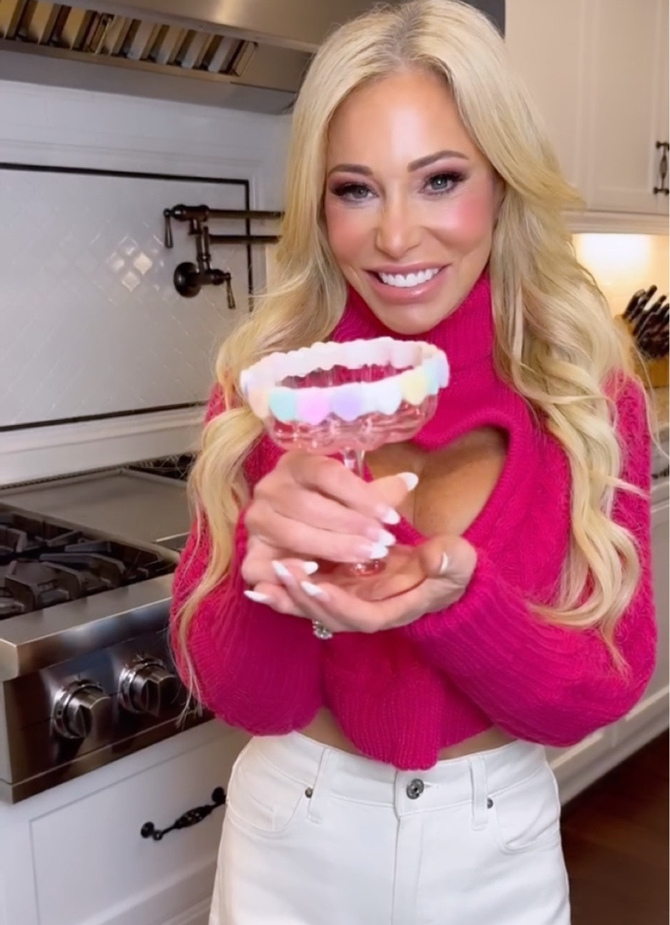 Shop this adorable heart cut-out sweater 💗 Perfect for February, Galentine’s or a date night! 

#LTKstyletip #LTKSeasonal #LTKSpringSale