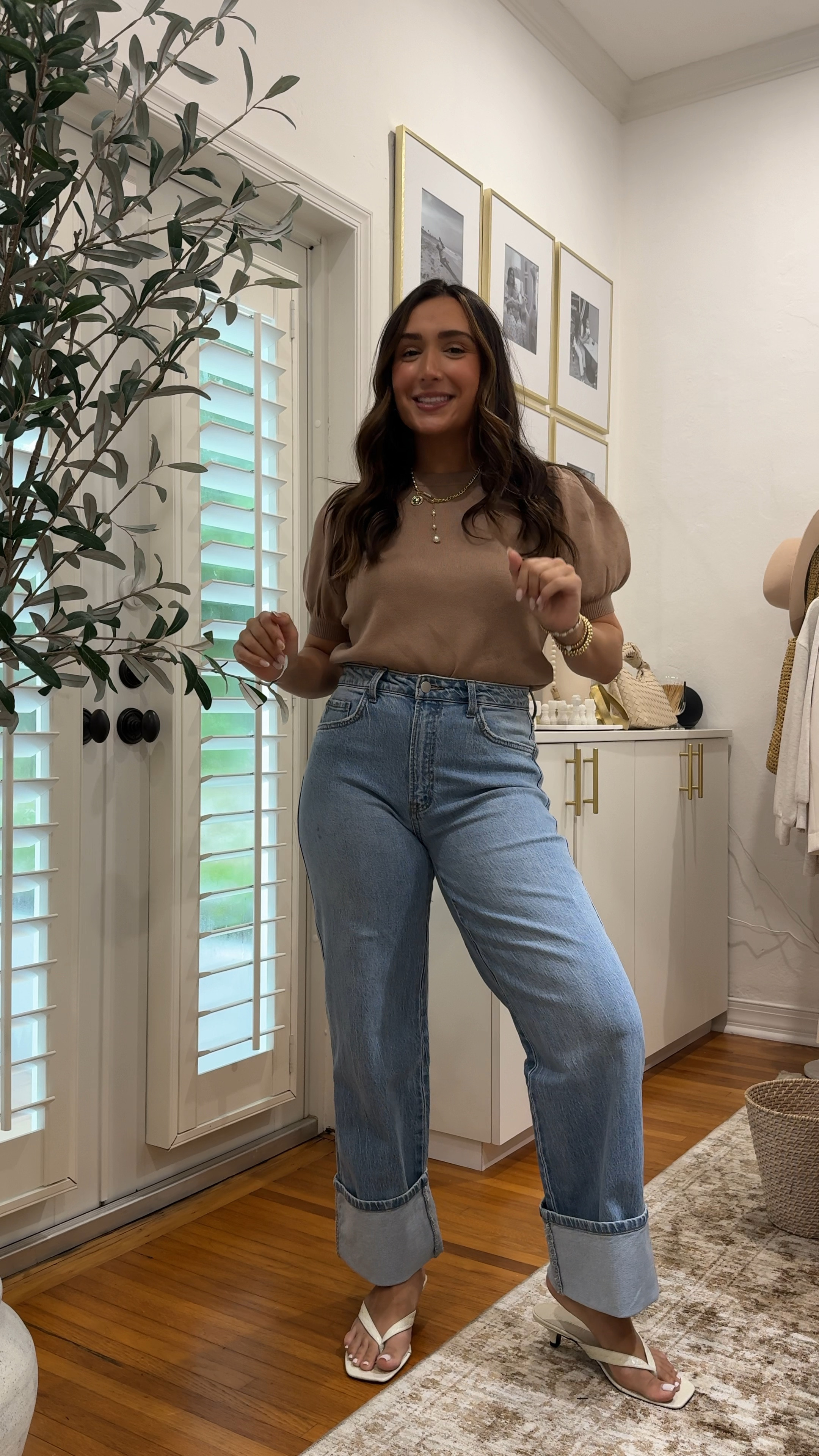 Size small top and size 28 in the jeans! Use code LAURENPSAVE25 for 25% off! 

#LTKFindsUnder100