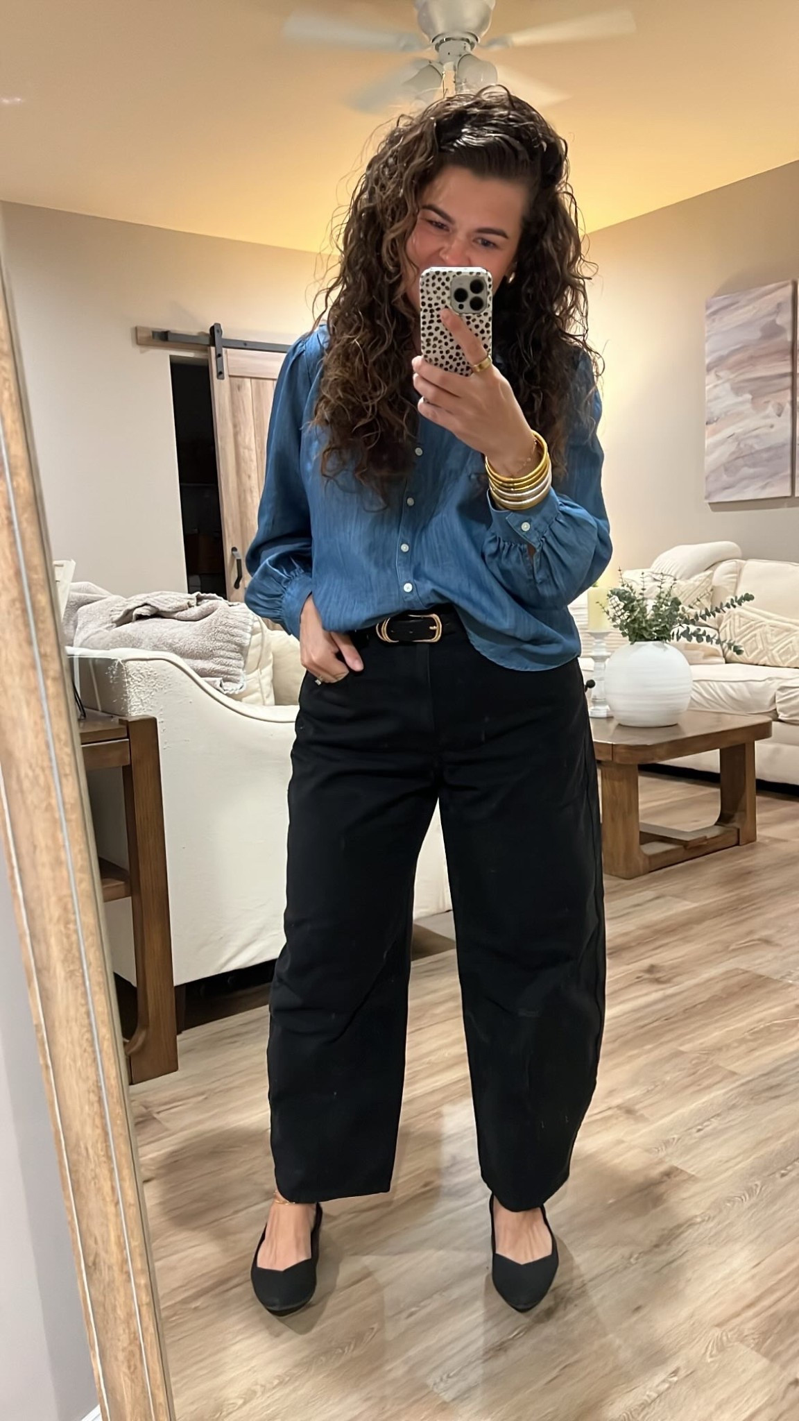 Happy Monday! Wearing a 10 in the pants and a medium in the belt! 🖤🖤🖤

#LTKOver40 #LTKWorkwear #LTKMidsize