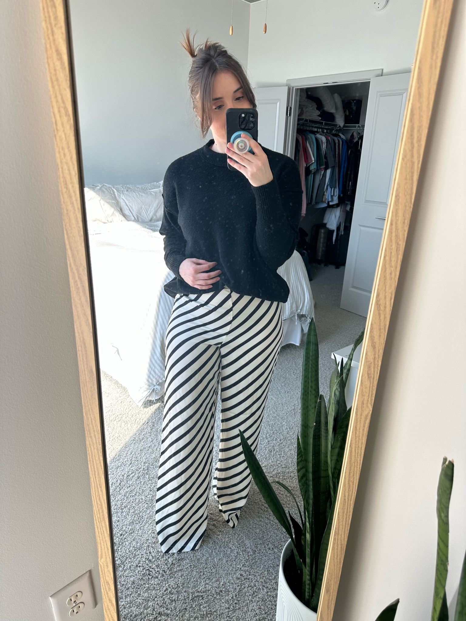 Spice up your work outfit with fun pants! I love these striped satin ones  

#LTKworkwear #LTKstyletip