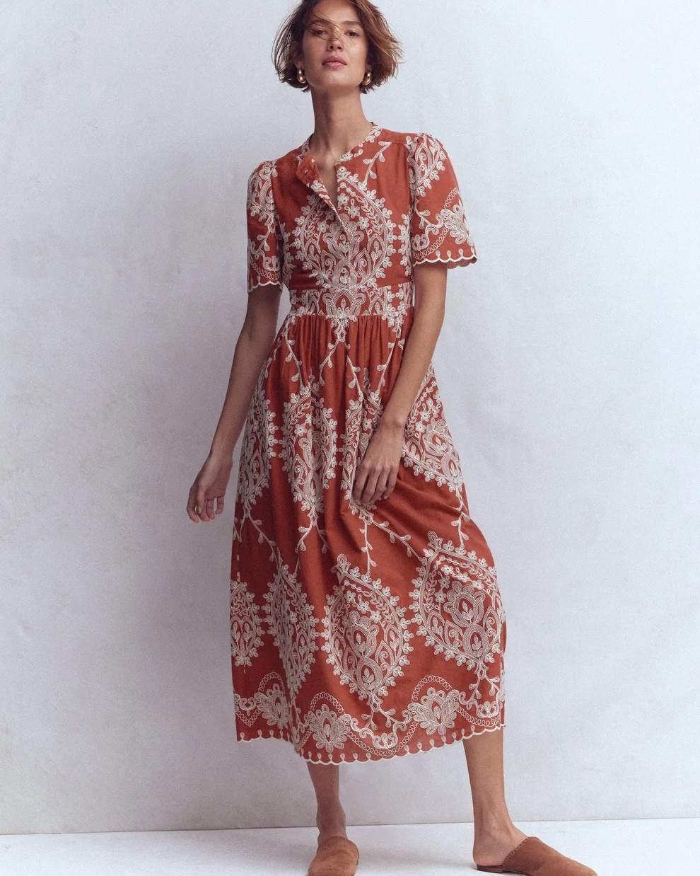 How perfect is the $260 @boden Ivy Cotton Midi Dress in Rust Embroidery for spring time?  Shop via link in stories, linkin.bio or Comment SHOP below to receive a DM with the link to shop this post 🤘🏽

#burntorange #utaustin  #texaslonghorns  #hookem #burntorangebuys 
 


