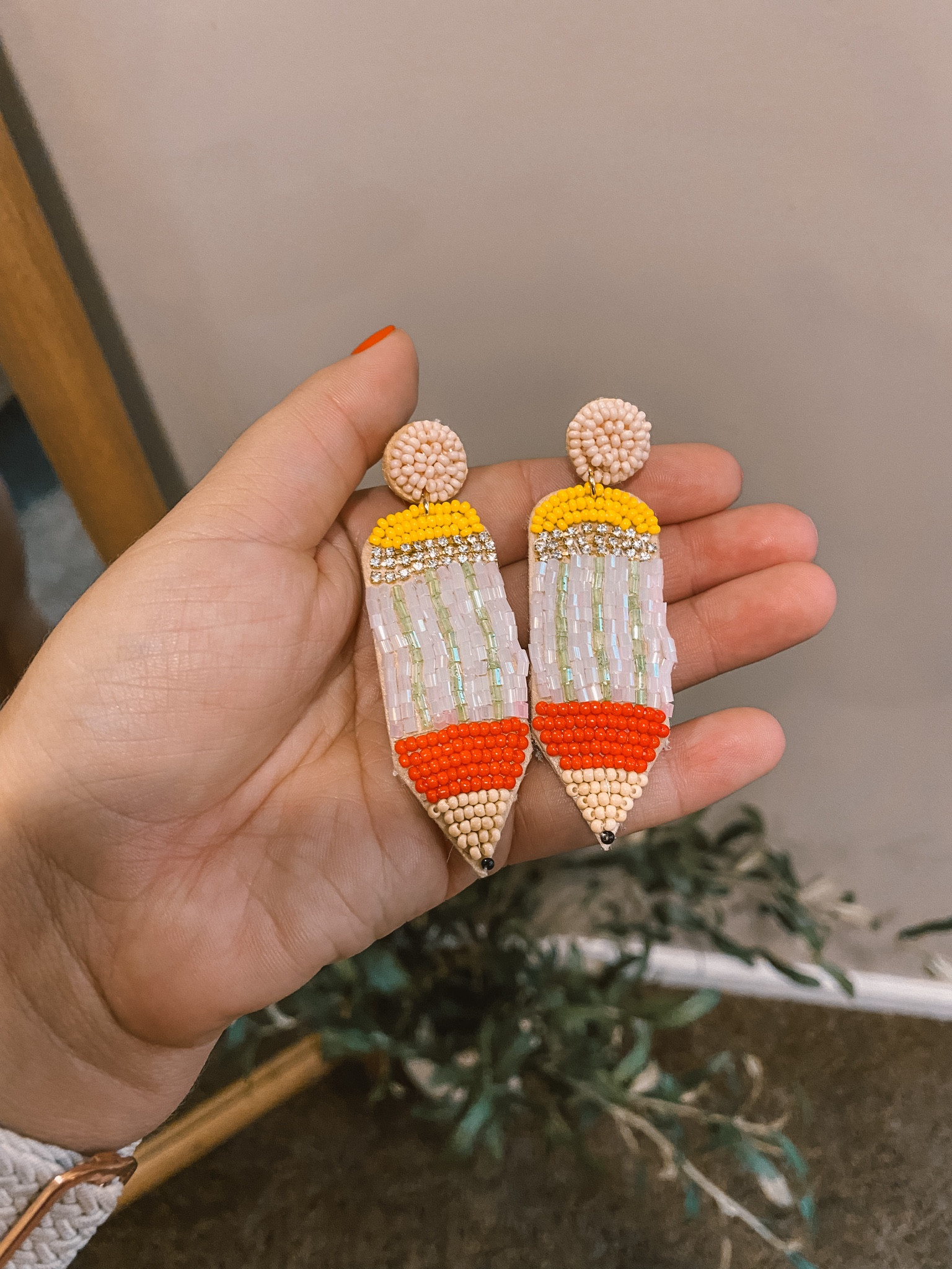 BIIIG earring girlie!!!

#LTKStyleTip #LTKFindsUnder100 #LTKFindsUnder50