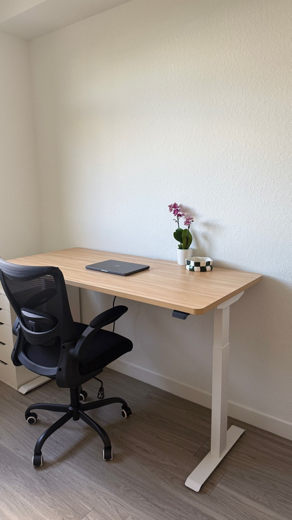 Home office loading…..
My dream desk from @branchfurniture 

#standingdesk #homeofficesetup #homeoffice #officebybranch 

#LTKHome
