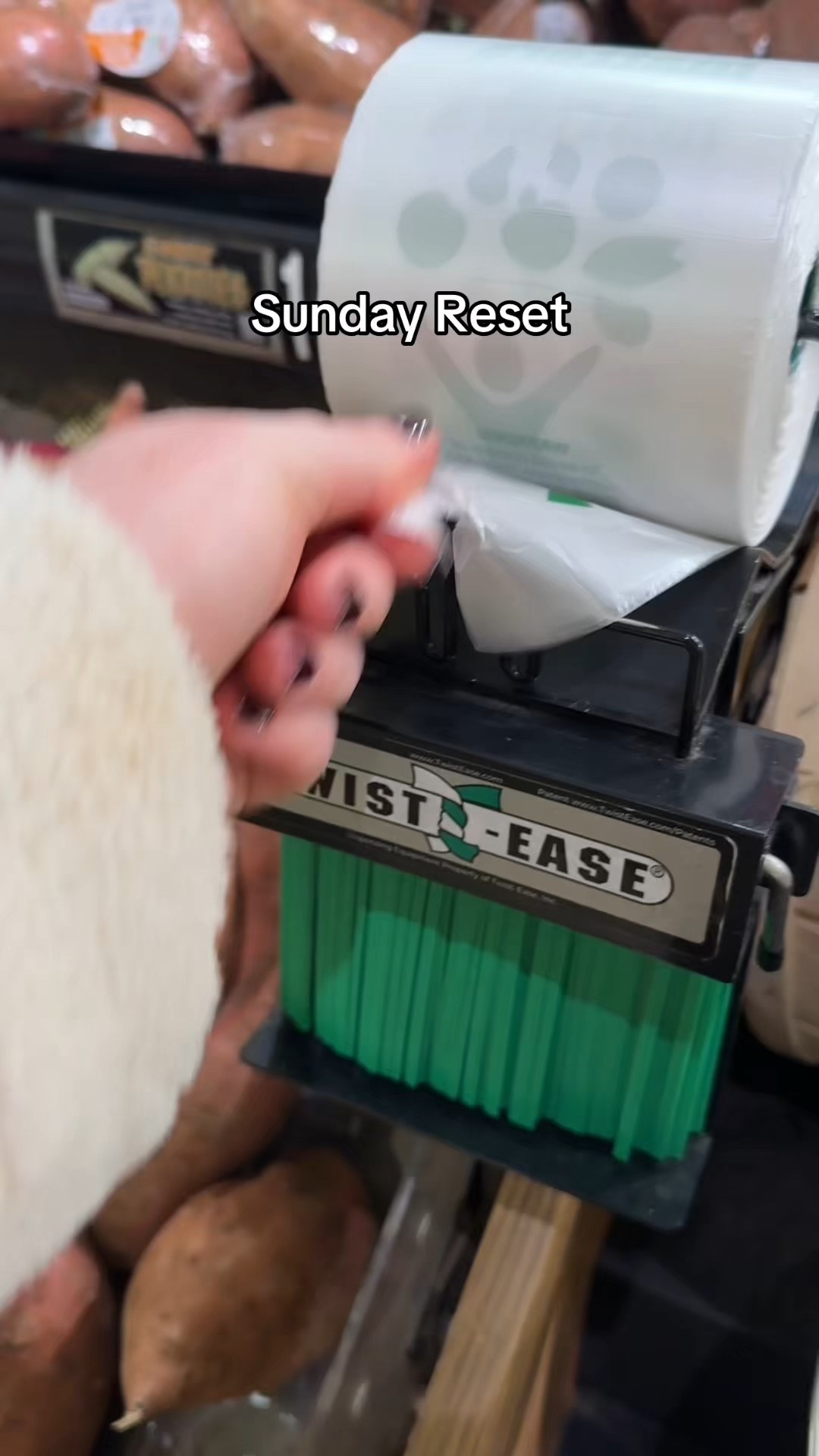 Sunday reset vibes. Church, groceries, clean home, clean mind. Ready for a new week.



#LTKstorytime #LTKvlog