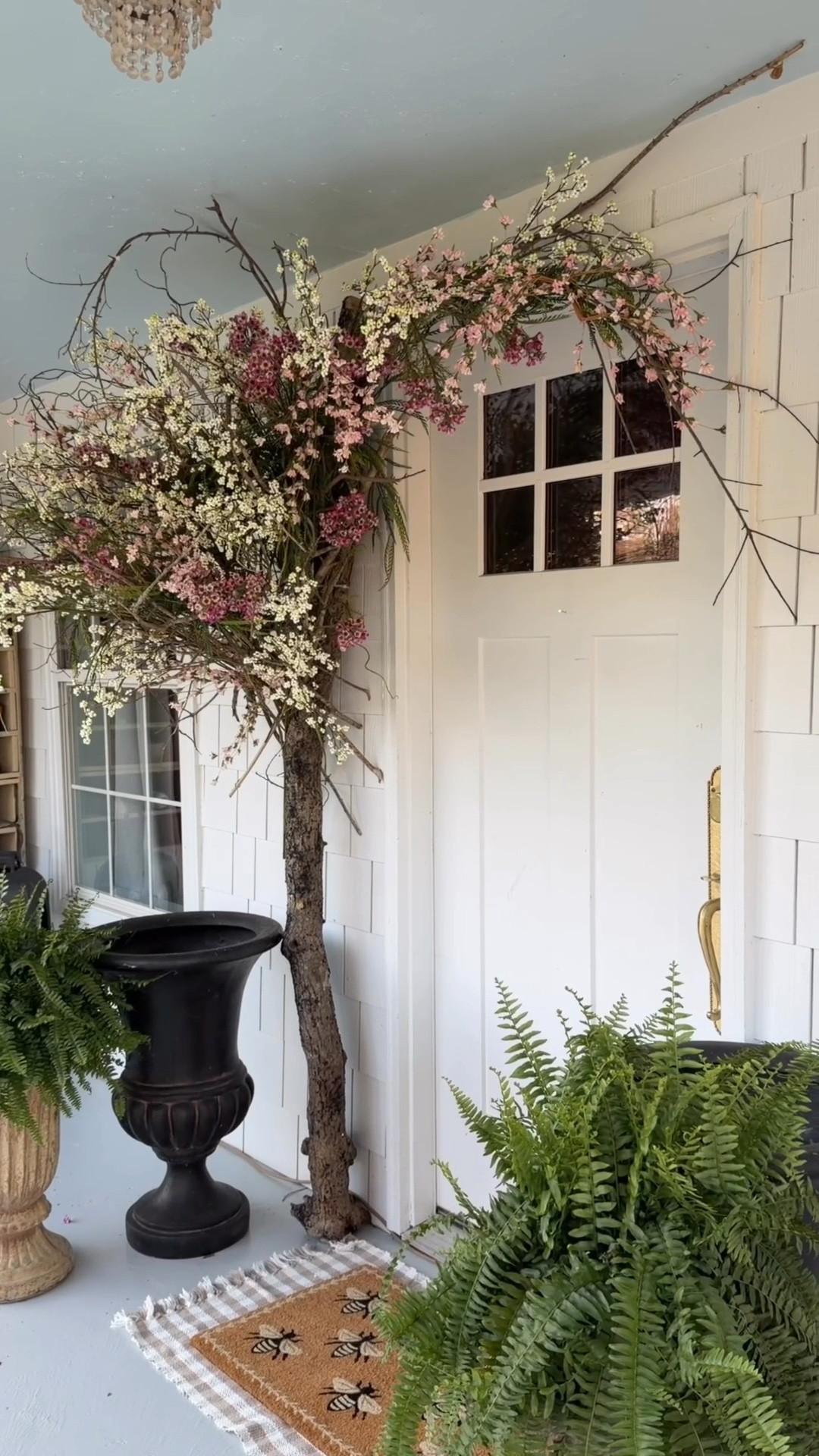 Spring porch tree 

#LTKSeasonal #LTKHome