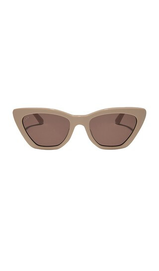Camila Sunglasses in Almond & Brown | Revolve Clothing (Global)