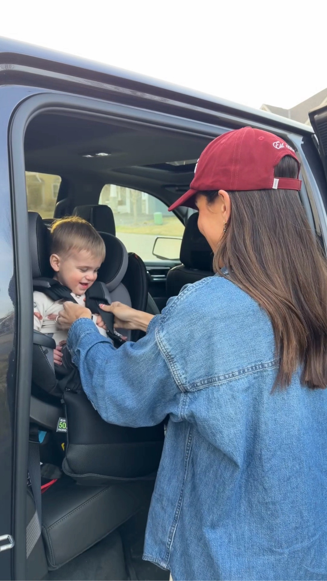#ad | Getting kids in a car seat feels like a workout UNTIL you get one that rotates! 🙌🏼 We needed a new car seat in Tom’s truck, and loving the @evenflobaby Revolve360 Extend!! 

@target’s Car Seat Trade-In Event is going on now through 5/2! Recycle an old car seat and receive a 20% off Target Circle coupon to use towards a new car seat, stroller or travel system (good through 5/16)! 🎯 

 #TargetPartner #Target #targetbaby #evenflobaby 

#LTKBaby #LTKBump #LTKSaleAlert