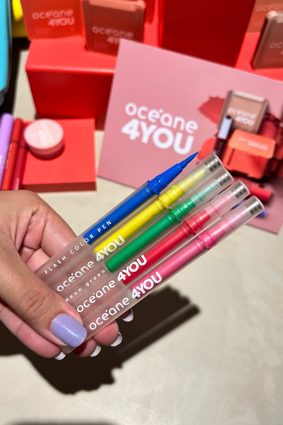 
A Caneta Delineadora  Neon da Linha 4YOU é perfeita para criar um delineado colorido e autêntico. Possuí fórmula vegana e cruelty free, com muita pigmentação e fixação para o delineado perfeito na primeira passada.

#LTKstyletip #LTKbeauty #LTKbrasil