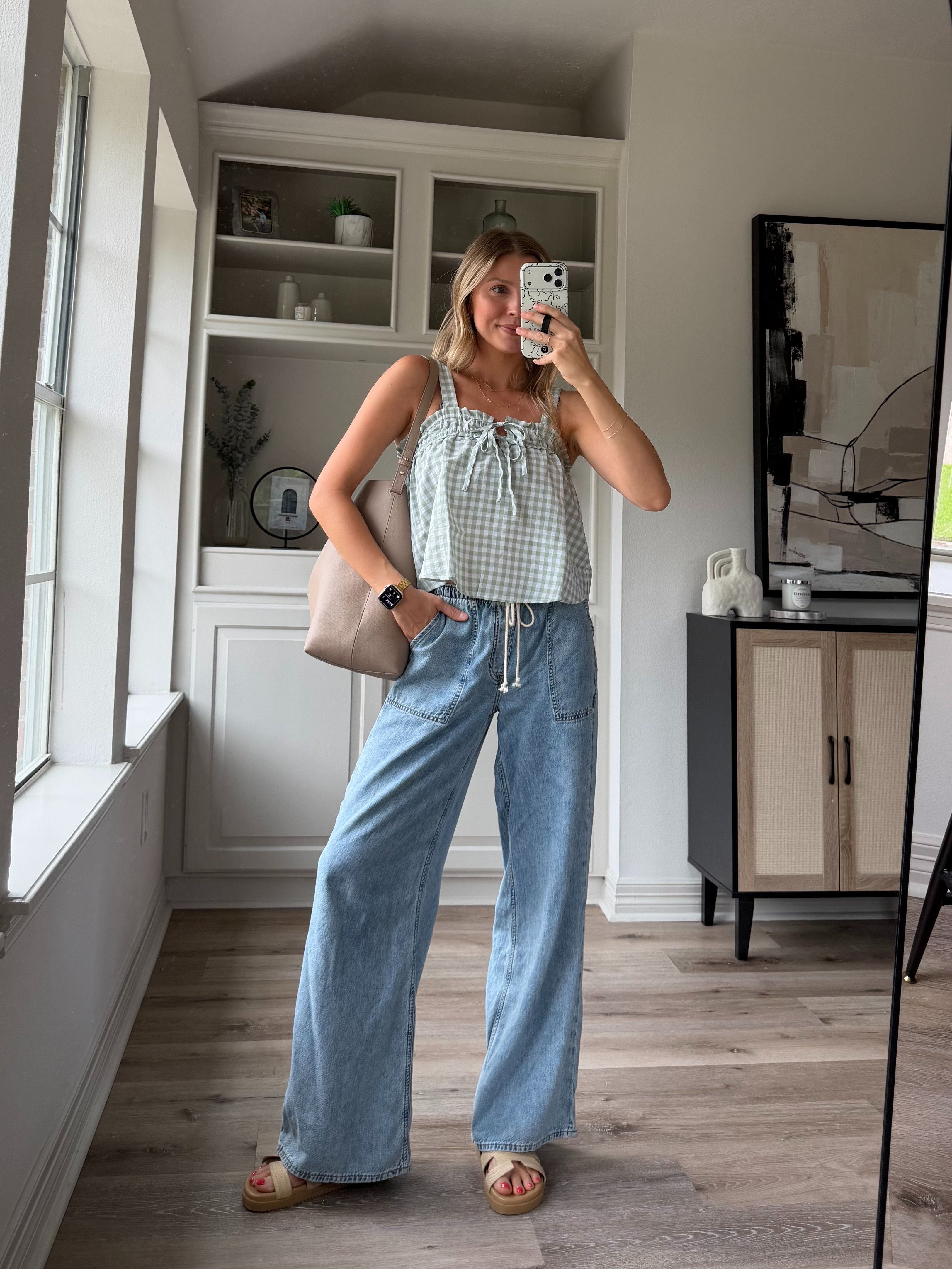 The cutest plaid stretchy top for spring and summer! Wearing s in both 
 

 