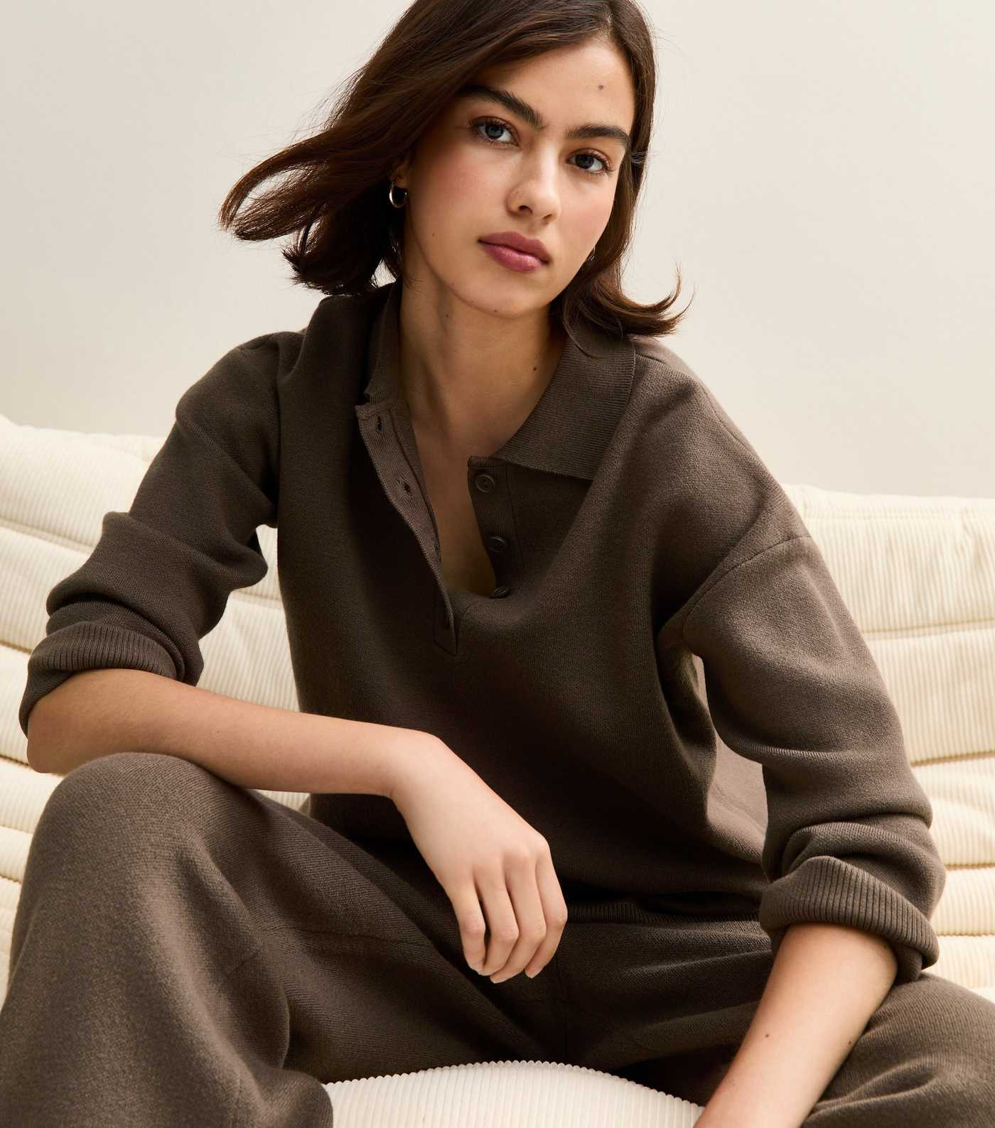 Brown Compact Knit Buttoned Collar Polo Shirt | New Look | New Look (UK)